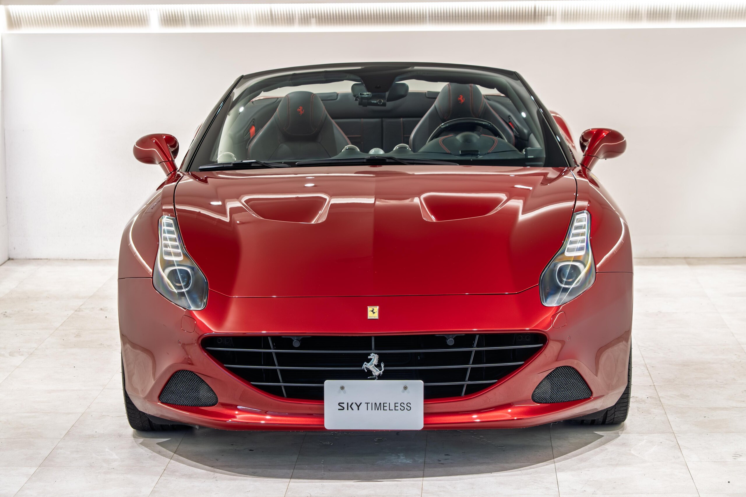 2016 Ferrari California T — Photo 18 / 37