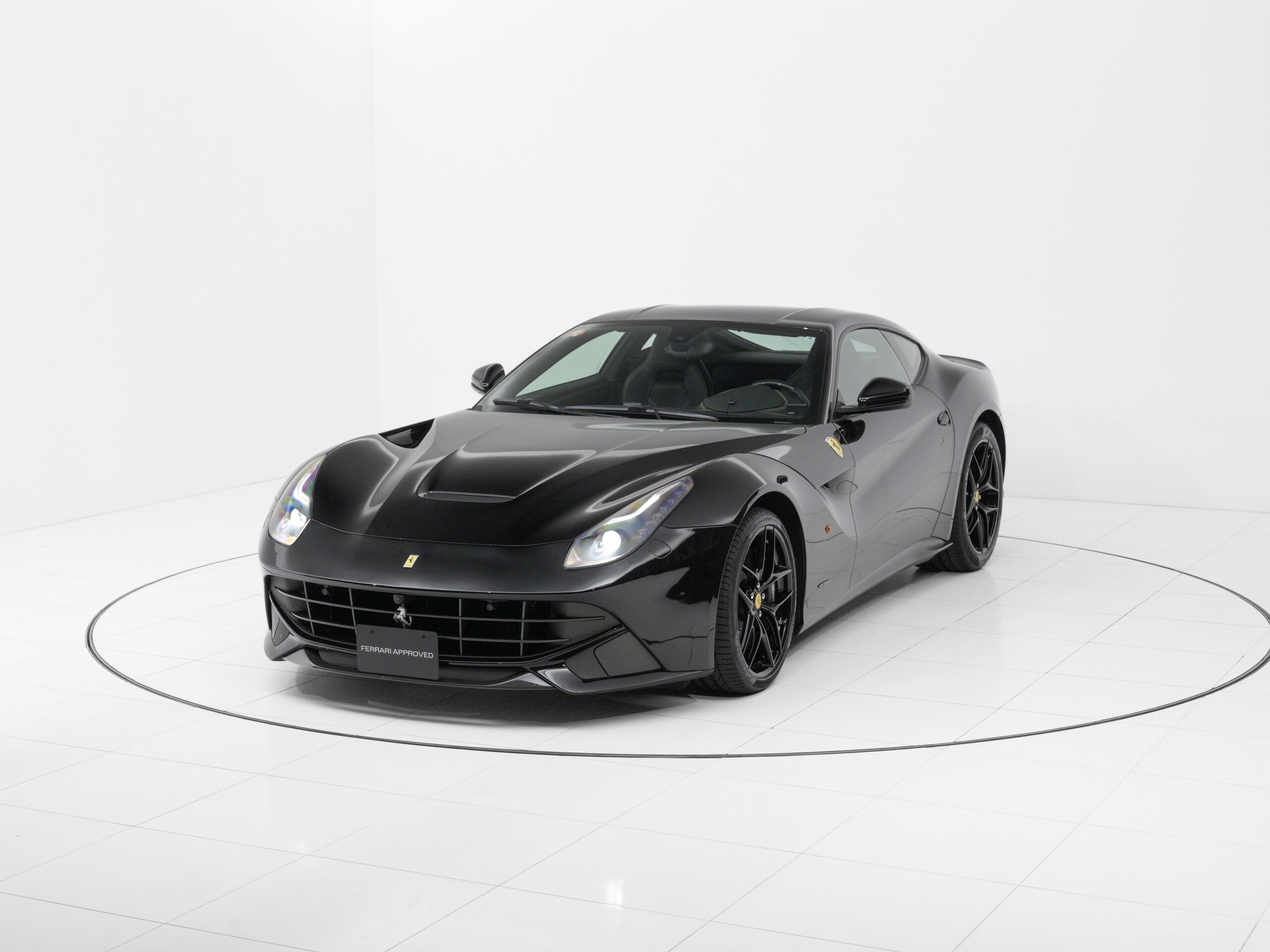 2016 Ferrari F12 Berlinetta — Photo 11 / 27