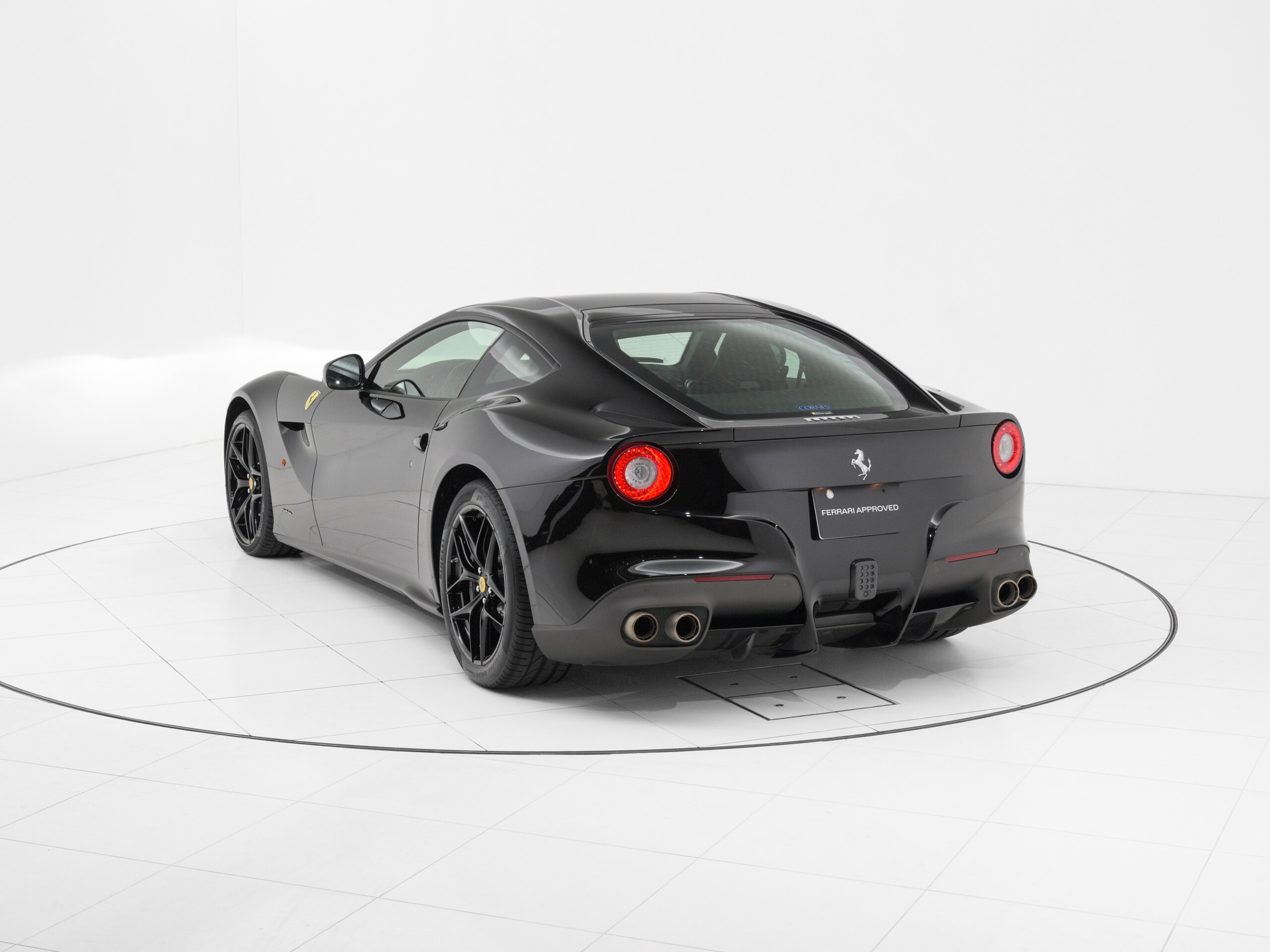 2016 Ferrari F12 Berlinetta — Photo 12 / 27