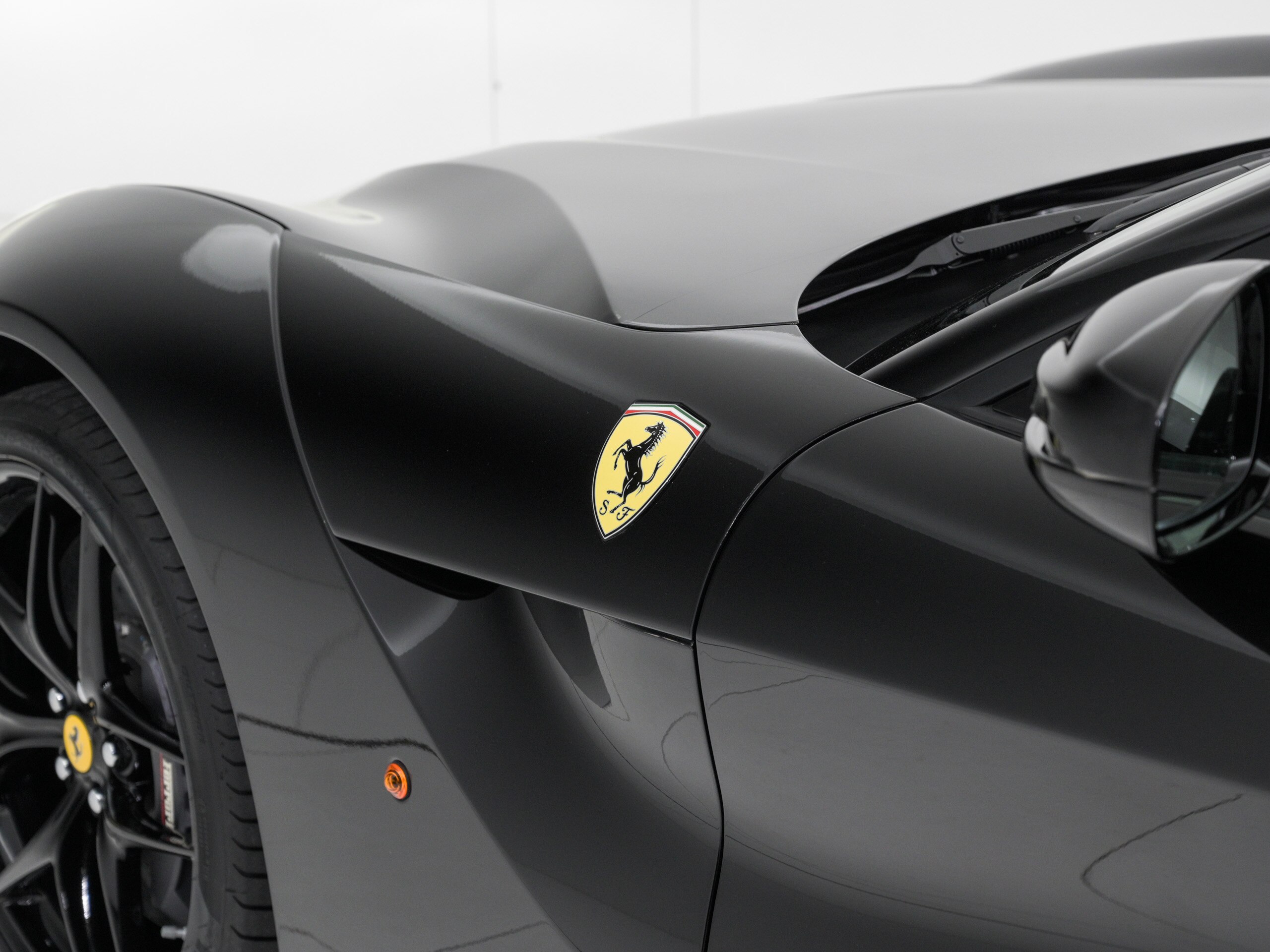 2016 Ferrari F12 Berlinetta — Photo 13 / 27