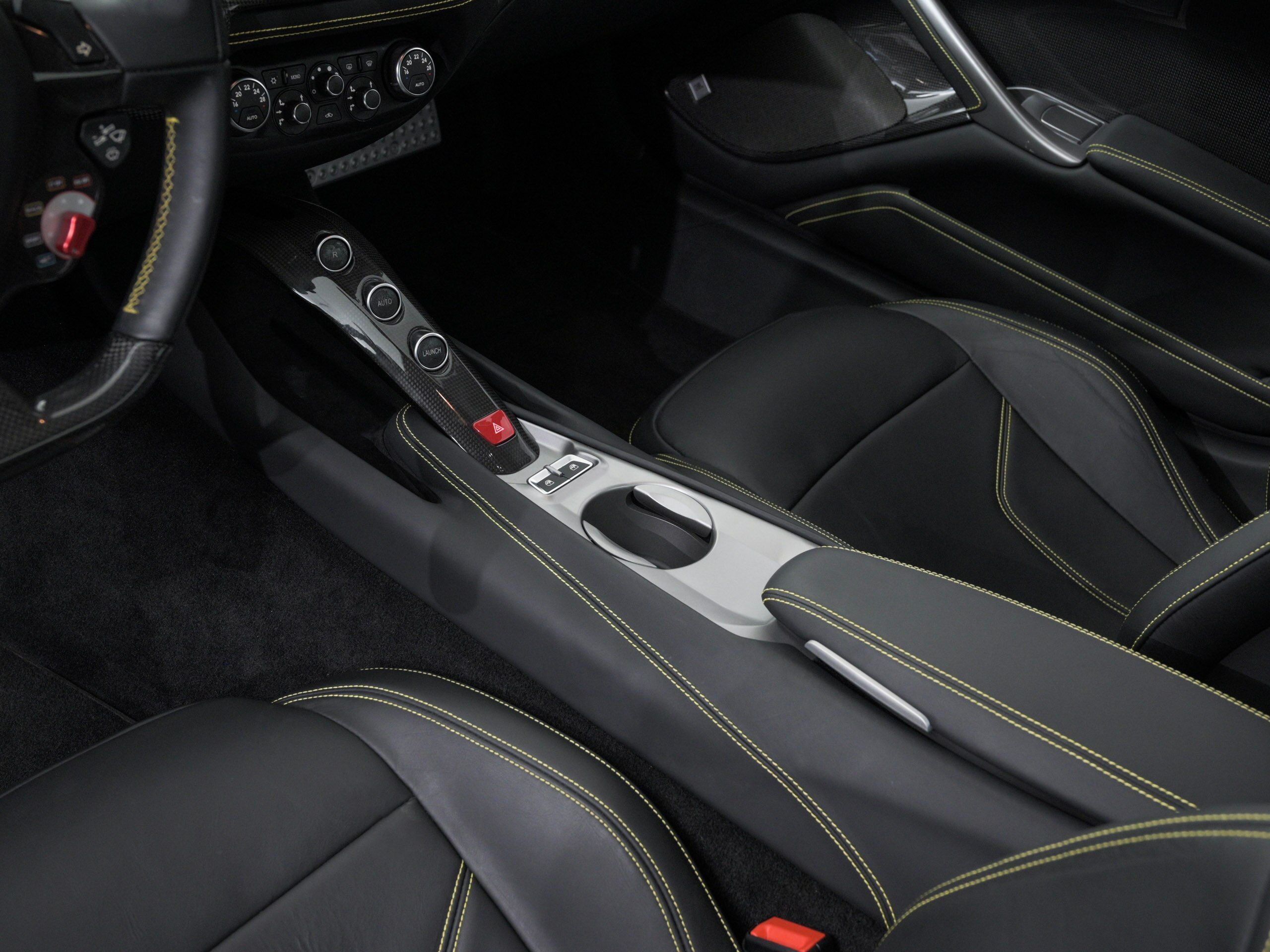 2016 Ferrari F12 Berlinetta — Photo 24 / 27