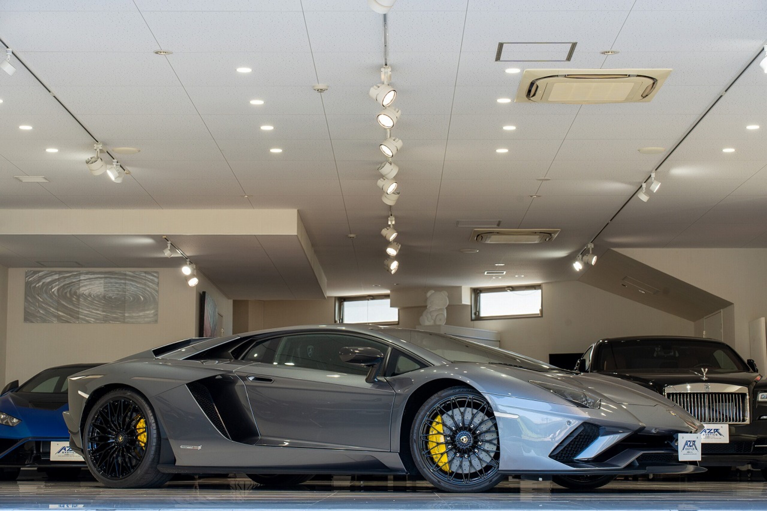 2016 Lamborghini Aventador Gray Exterior for sale in Japan