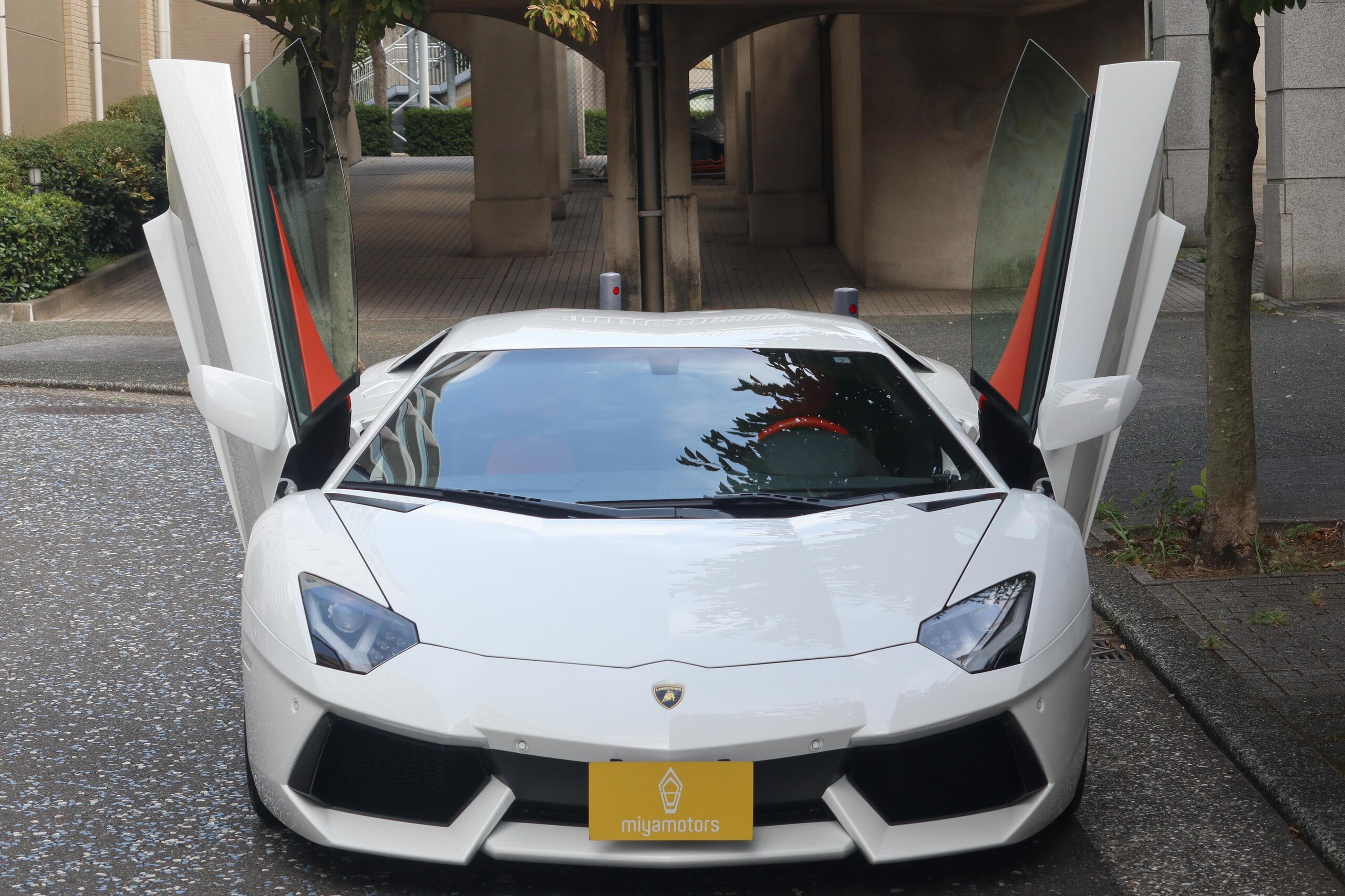 2016 Lamborghini Aventador LP700-4 Dione 20/21-inch forged black wheels for sale in Japan