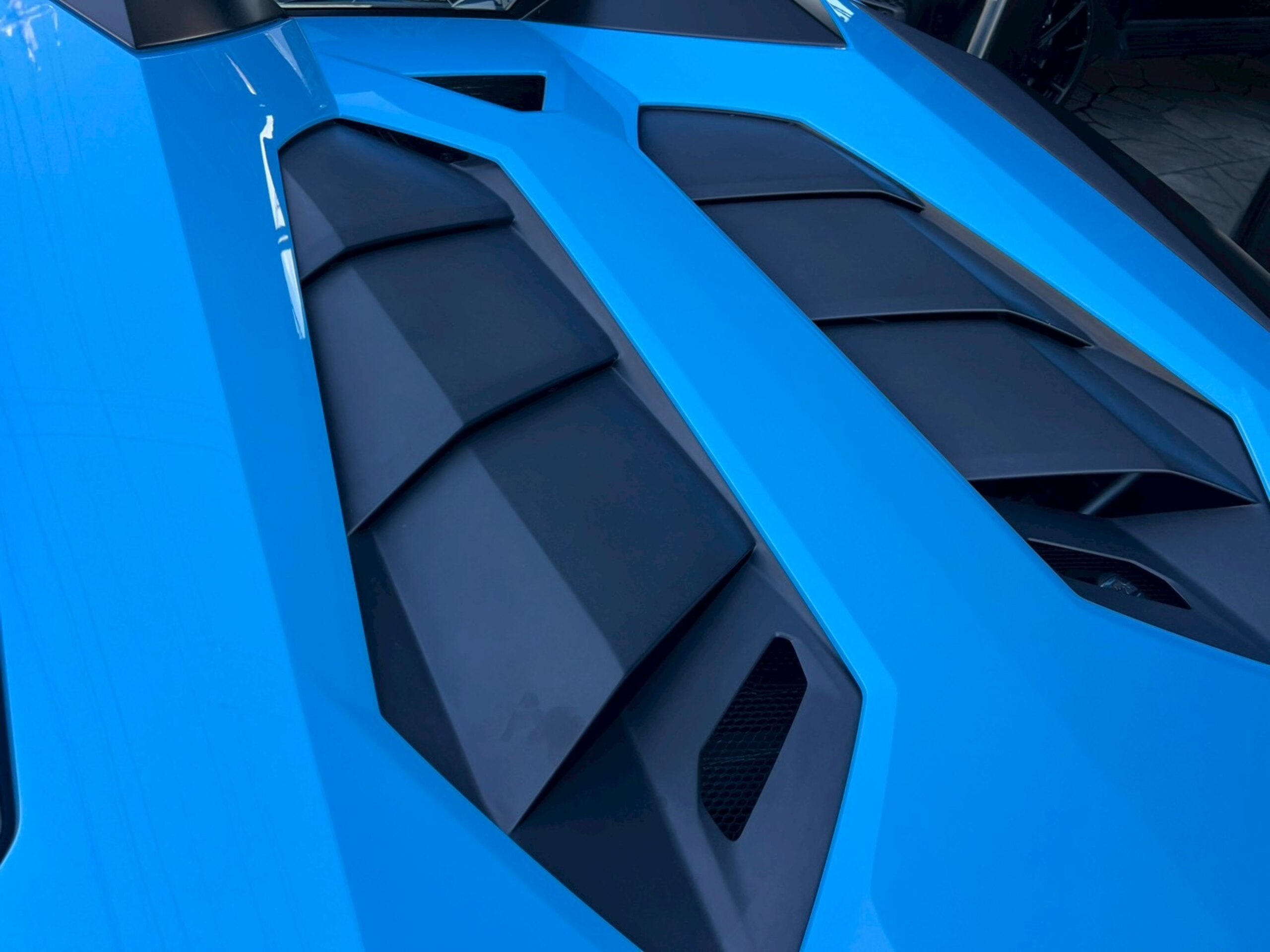 2016 Lamborghini Aventador LP750-4 Superveloce — Photo 39 / 77