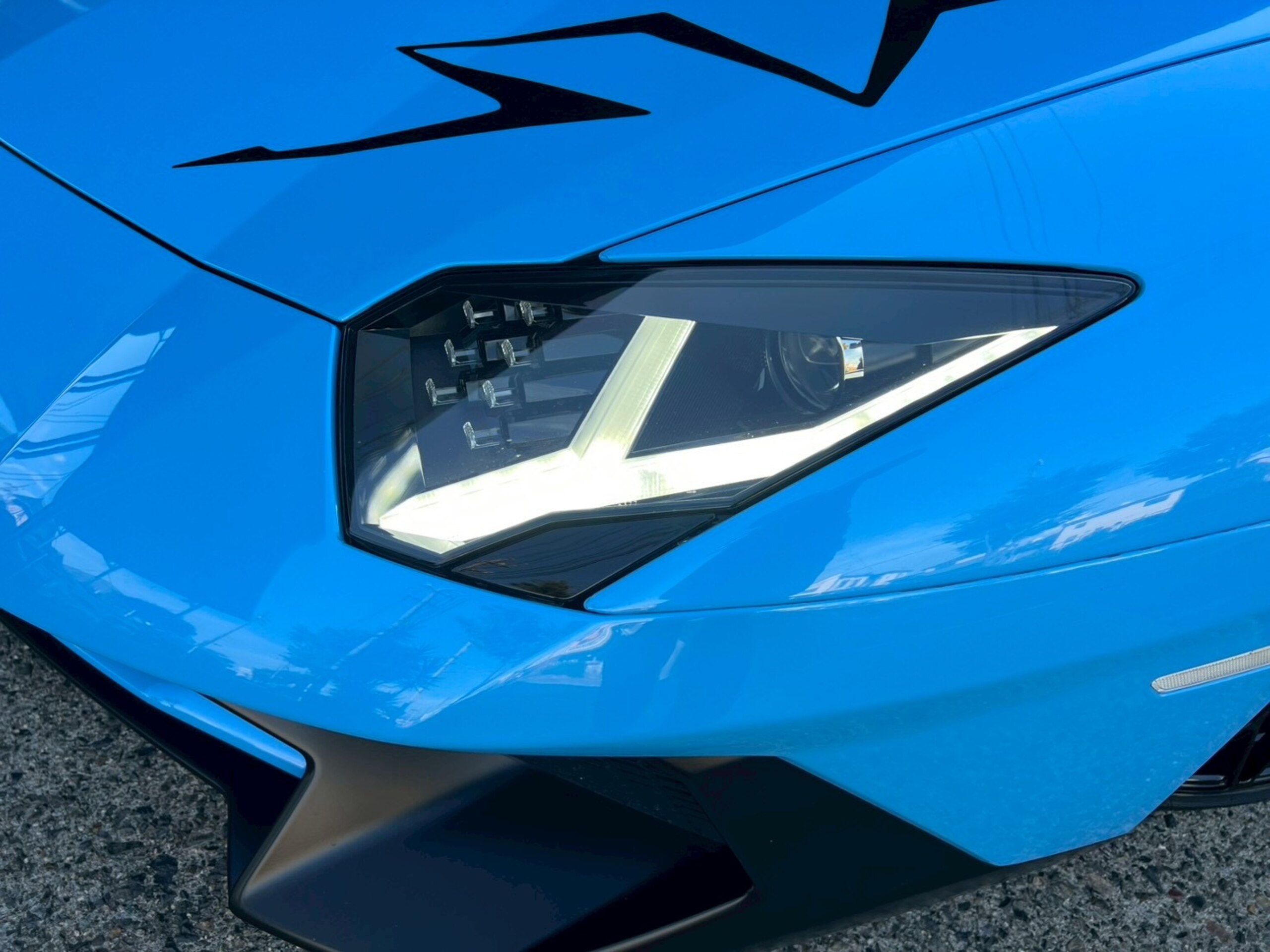 2016 Lamborghini Aventador LP750-4 Superveloce — Photo 71 / 77