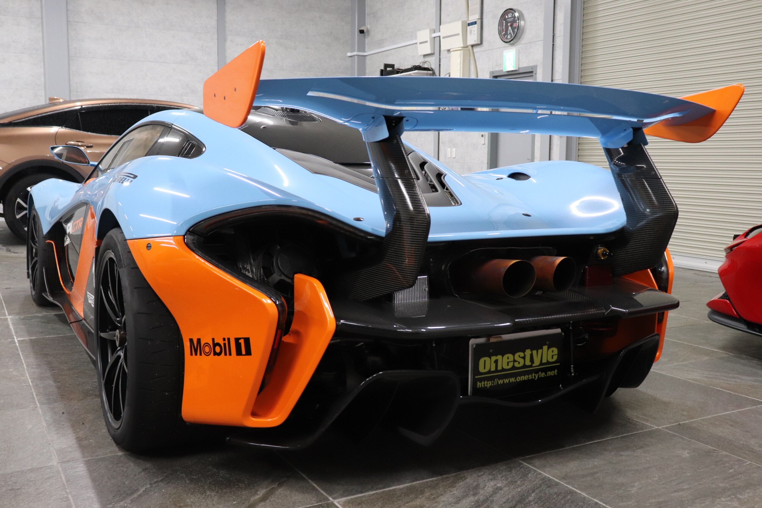2016 McLaren P1 GTR — Photo 30 / 39