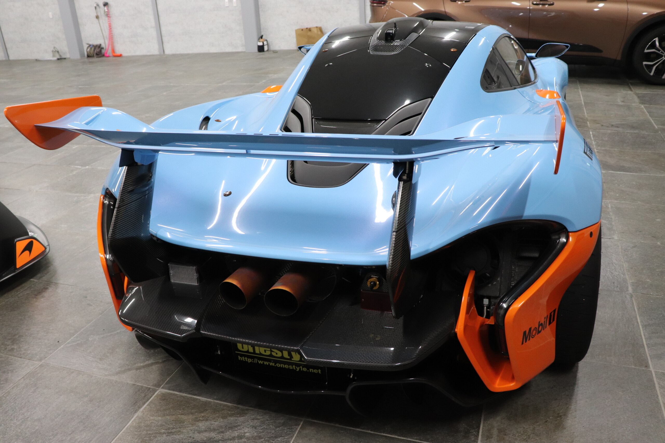 2016 McLaren P1 GTR — Photo 31 / 39
