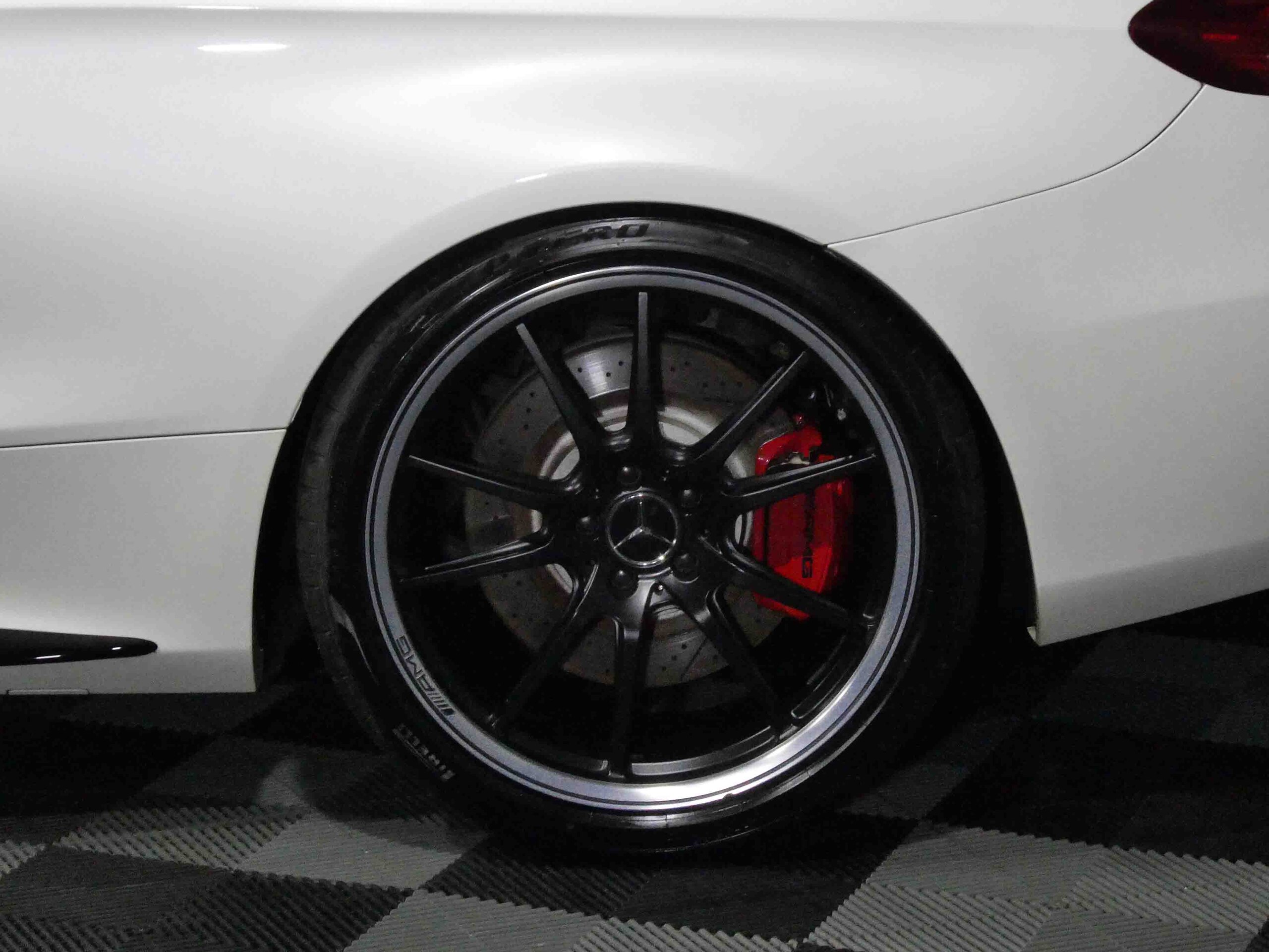2016 Mercedes Benz AMG C63 S Edition — Photo 15 / 19