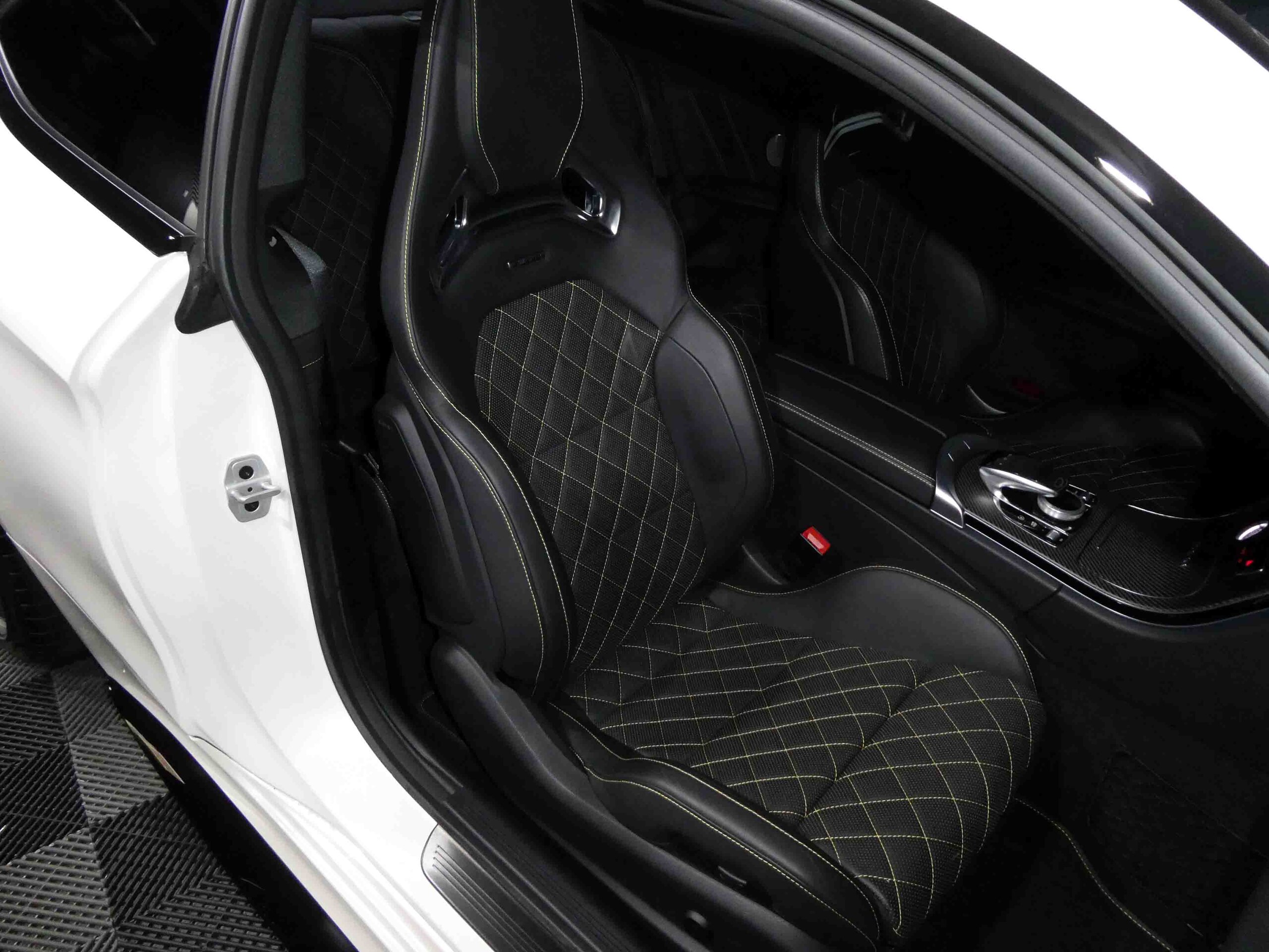 2016 Mercedes Benz AMG C63 S Edition — Photo 17 / 19