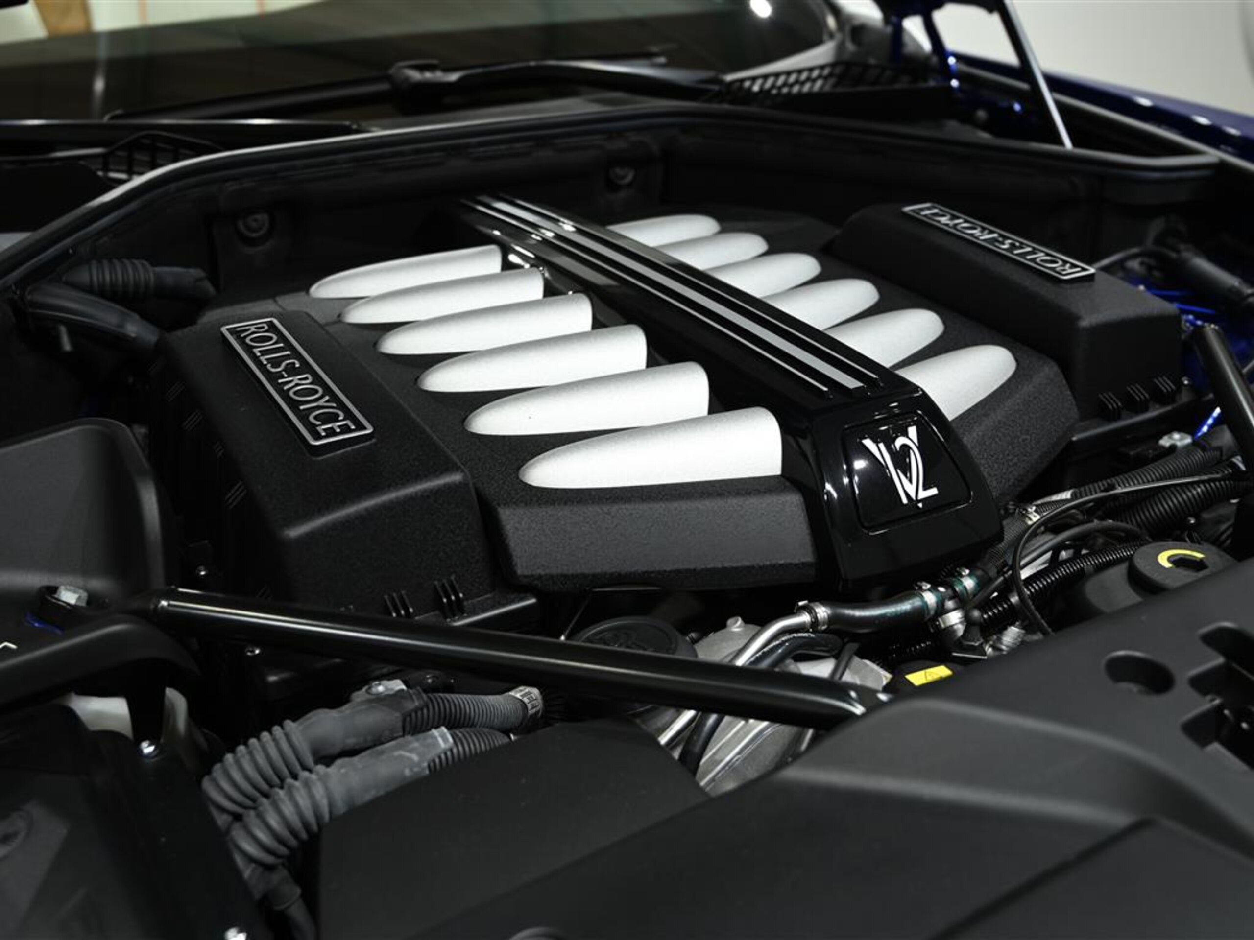2016 Rolls-Royce Dawn — Photo 15 / 32