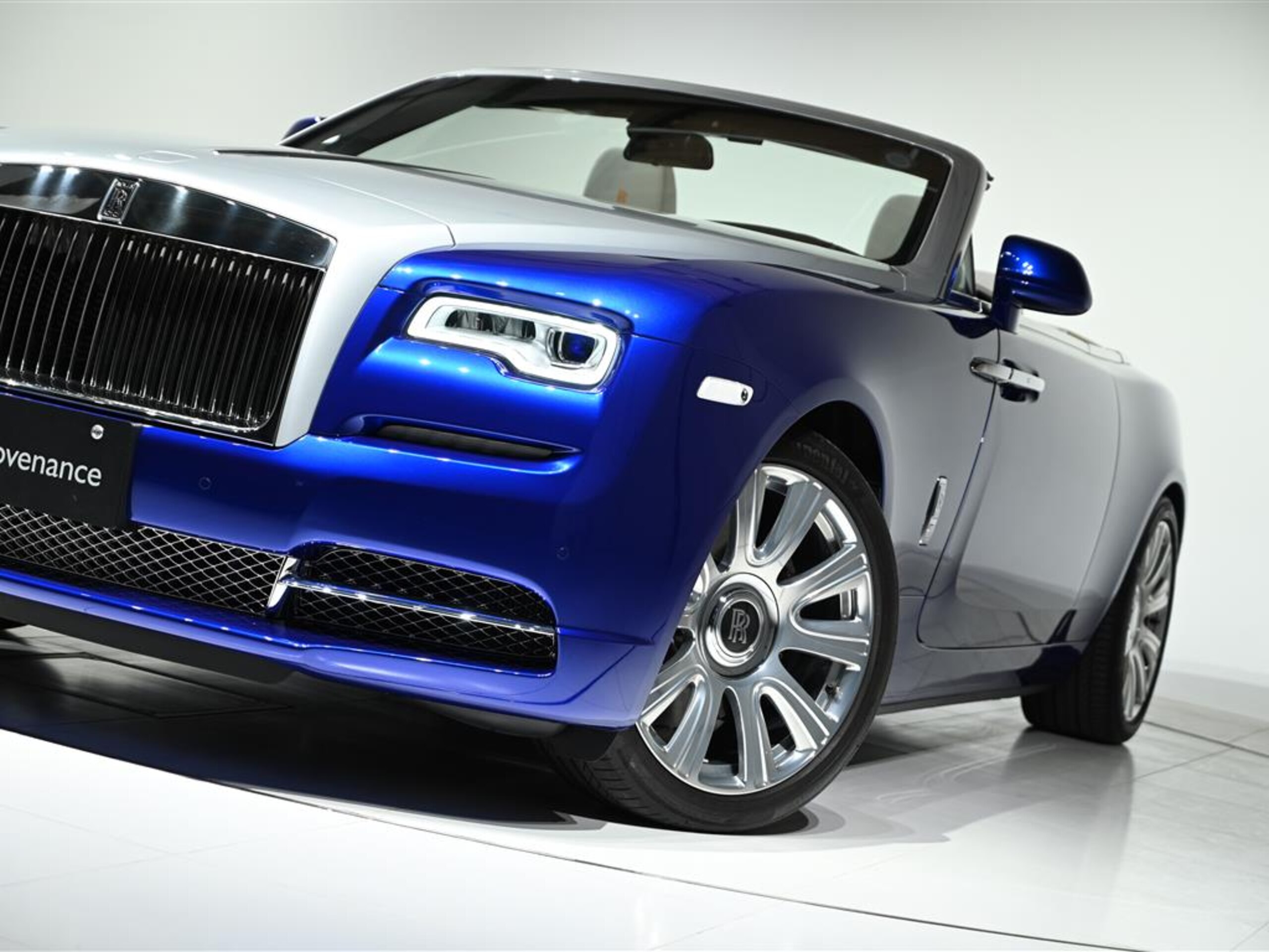 2016 Rolls-Royce Dawn — Photo 31 / 32