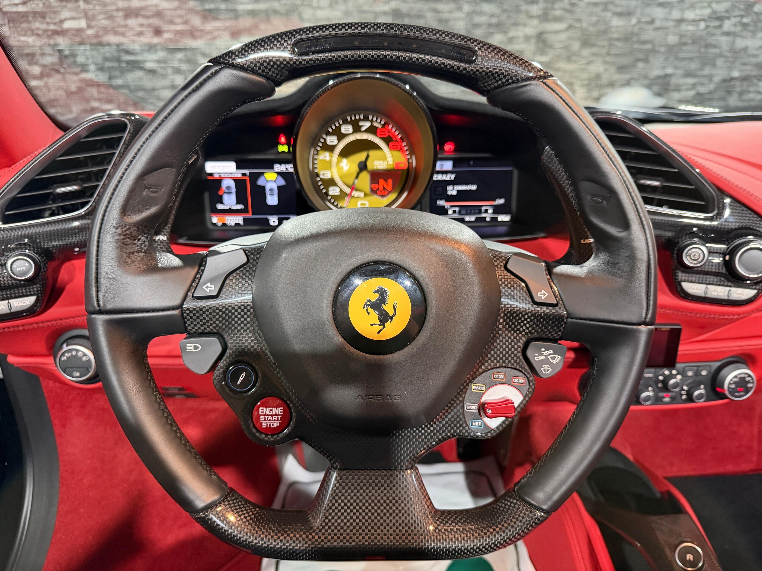 2017 Ferrari 488 Spider — Photo 7 / 53