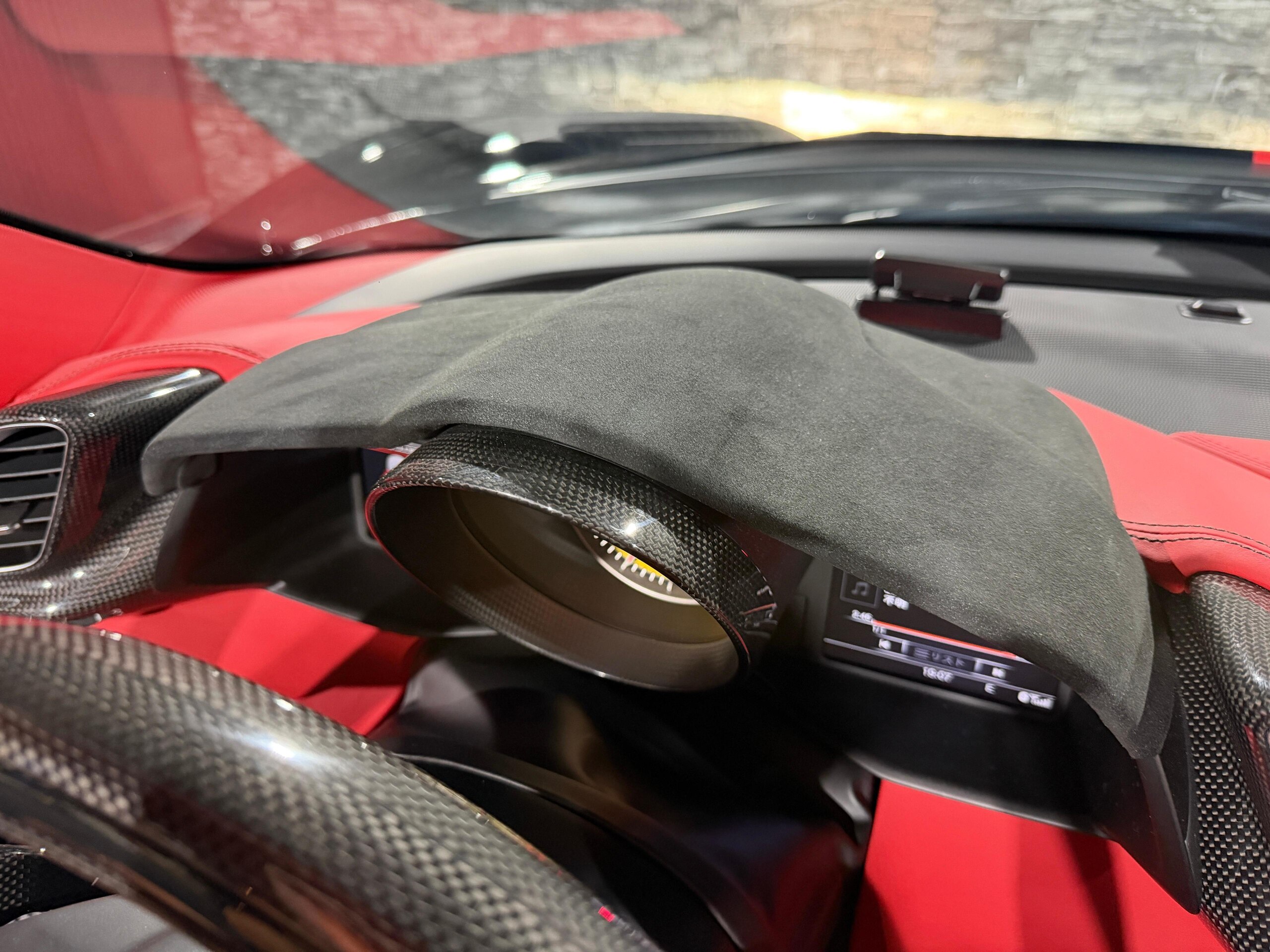 2017 Ferrari 488 Spider — Photo 33 / 53