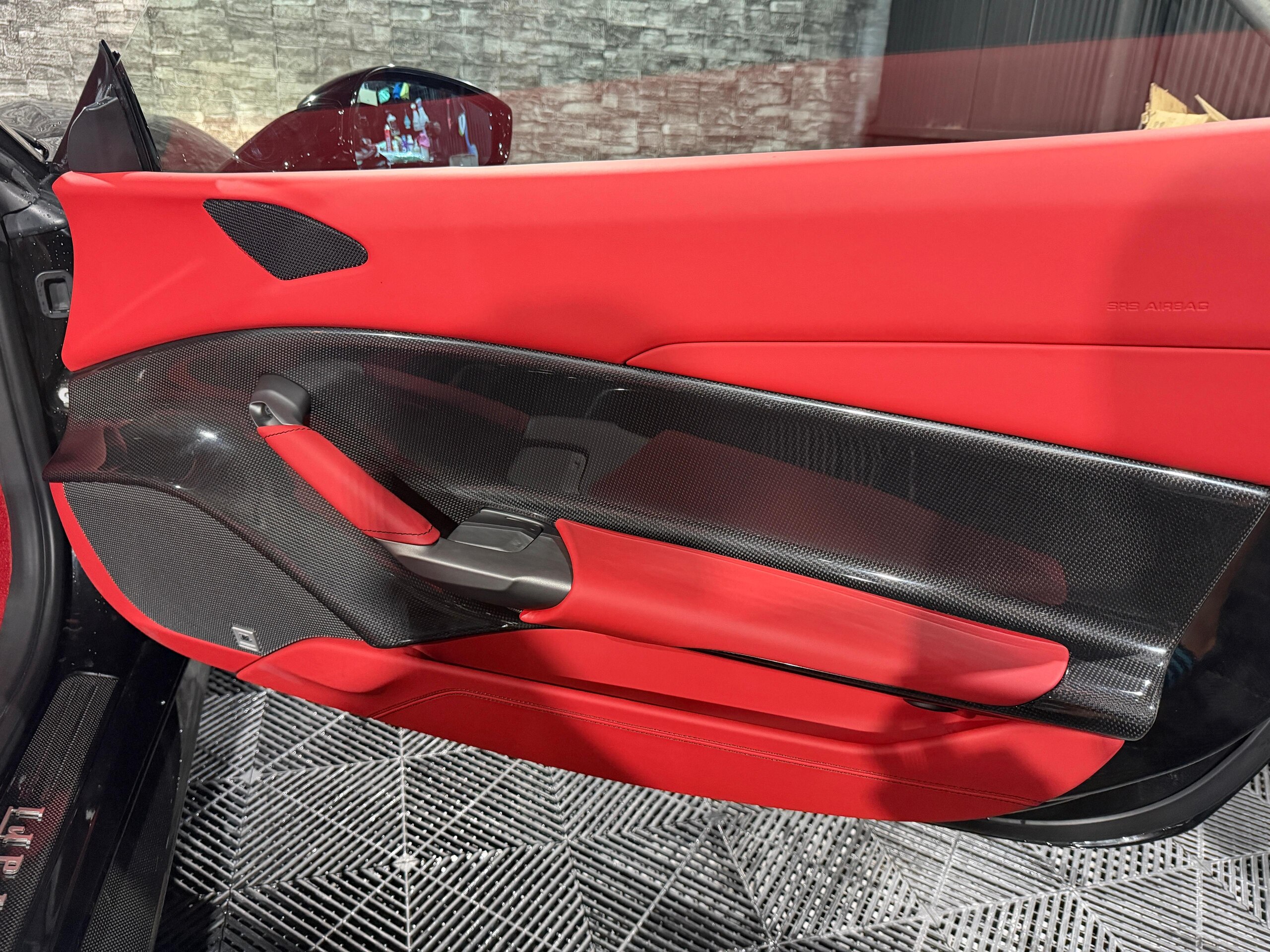2017 Ferrari 488 Spider — Photo 41 / 53