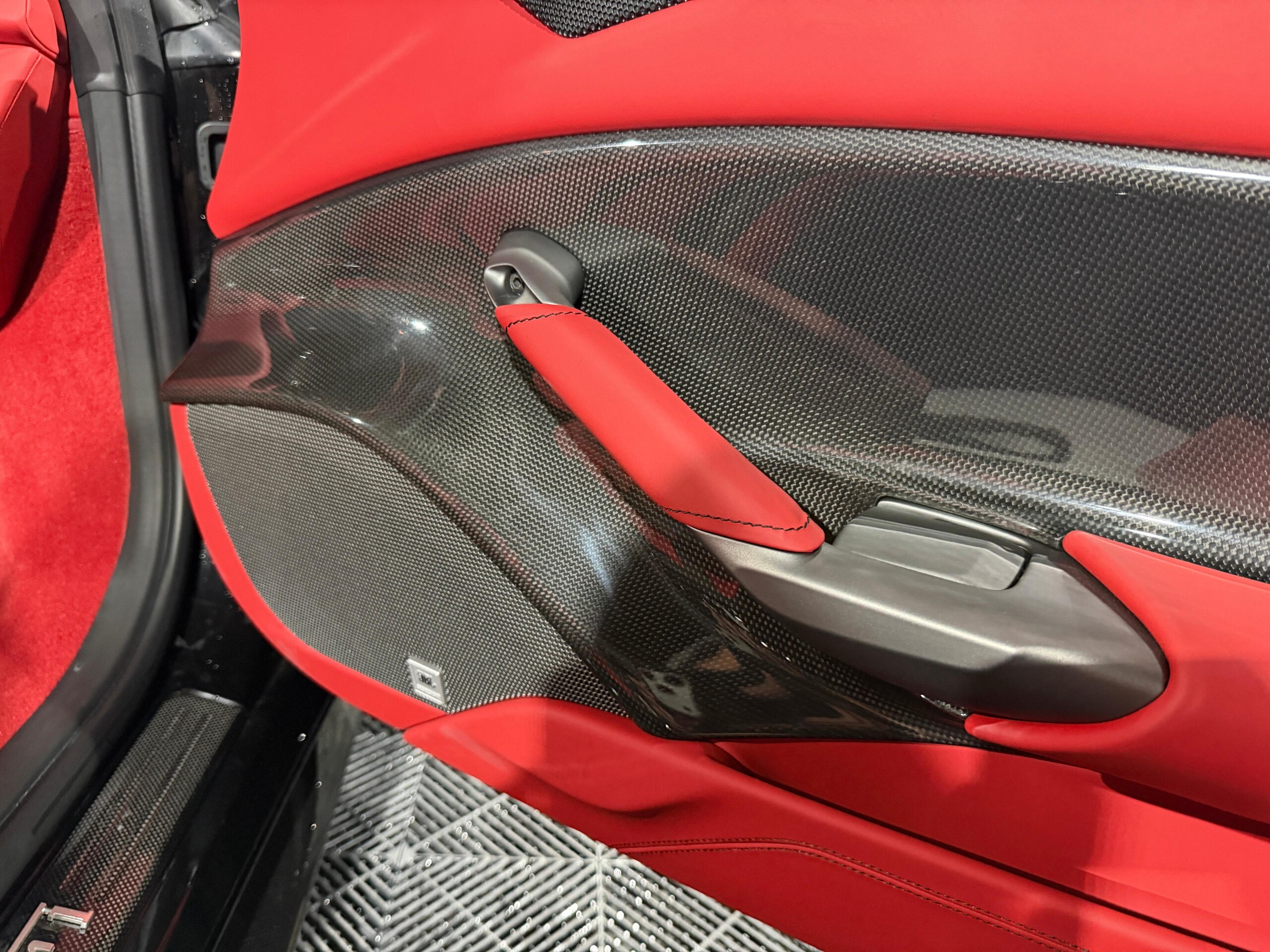 2017 Ferrari 488 Spider — Photo 42 / 53