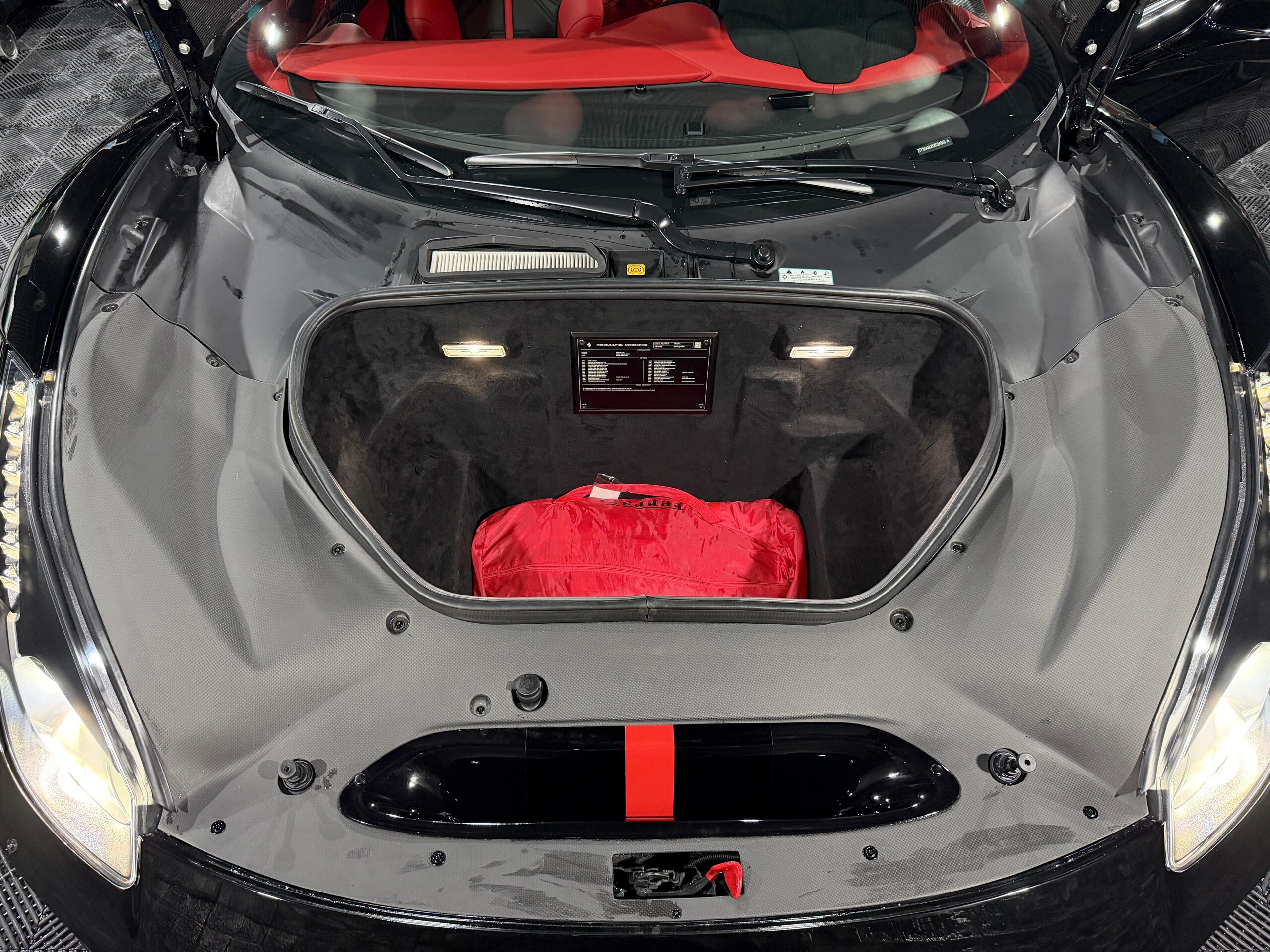 2017 Ferrari 488 Spider — Photo 53 / 53