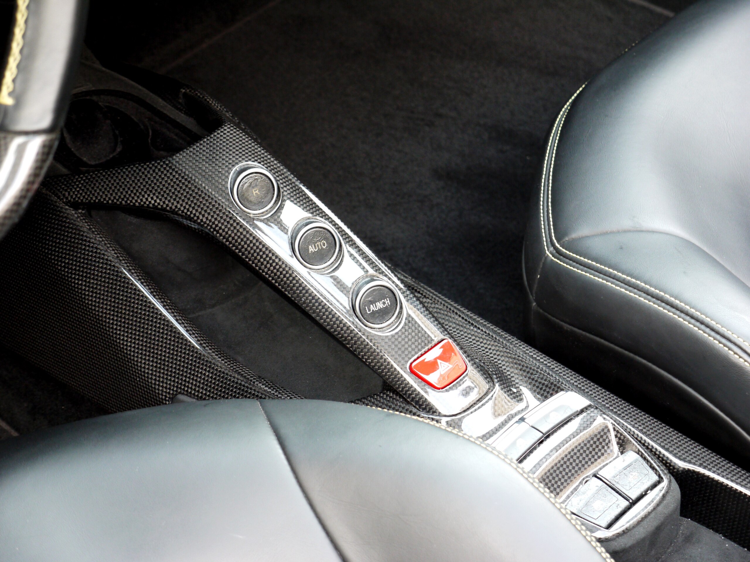 2017 Ferrari 488 Spider — Photo 10 / 20