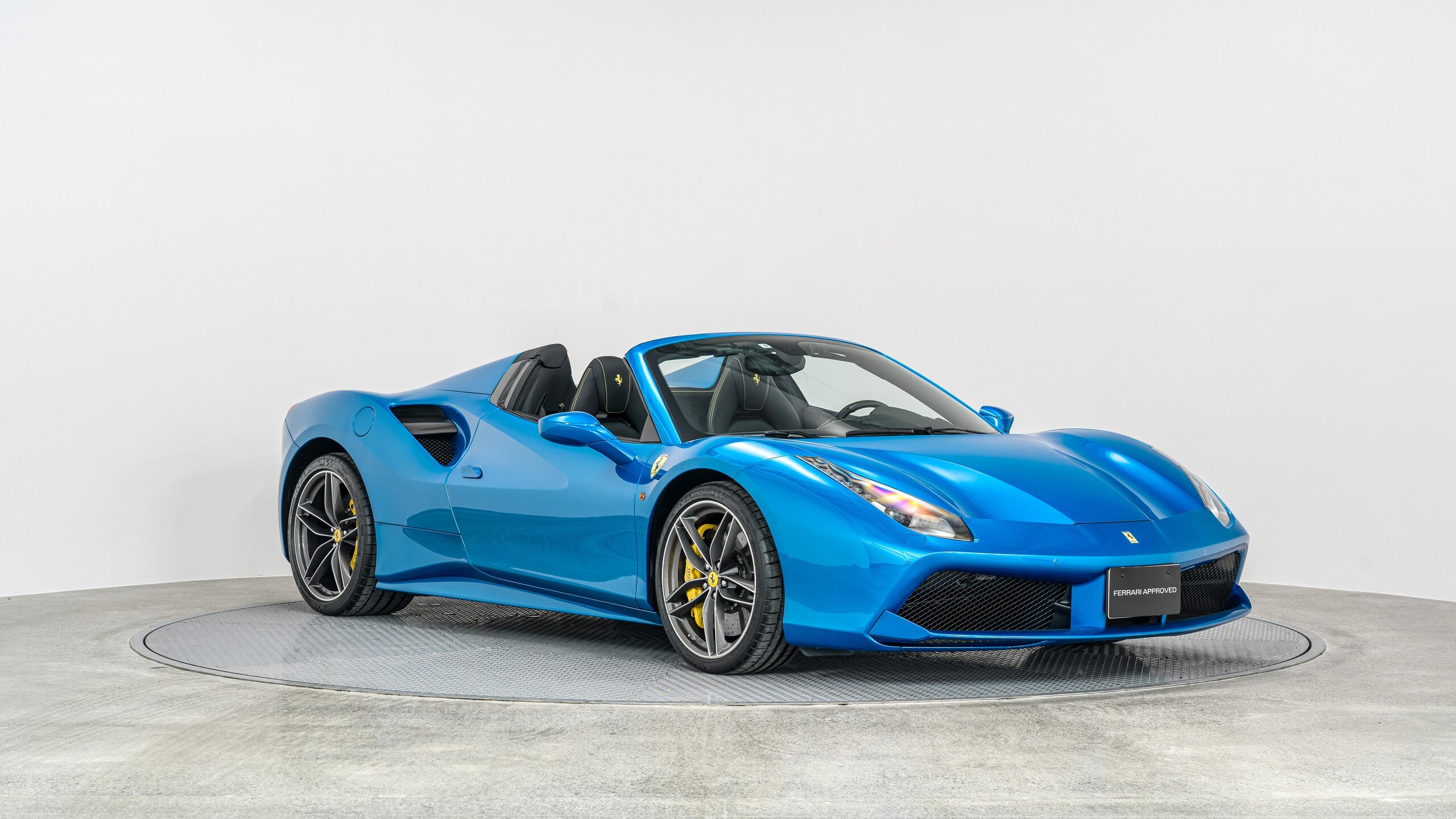 2017 Ferrari 488 Spider F1 DCT for sale in Japan