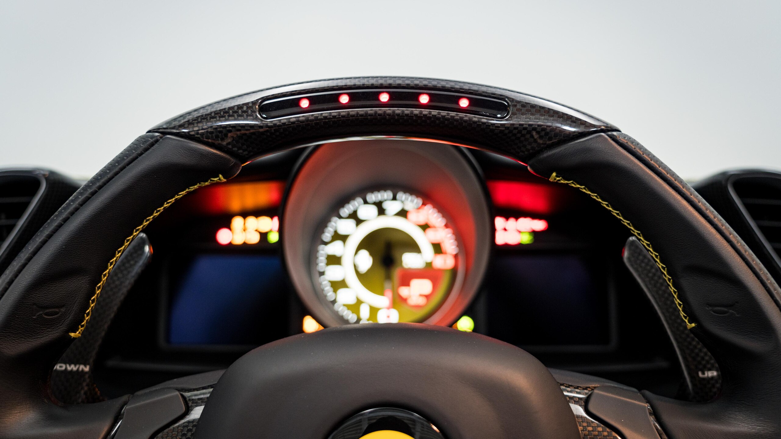 2017 Ferrari 488 Spider — Photo 17 / 34