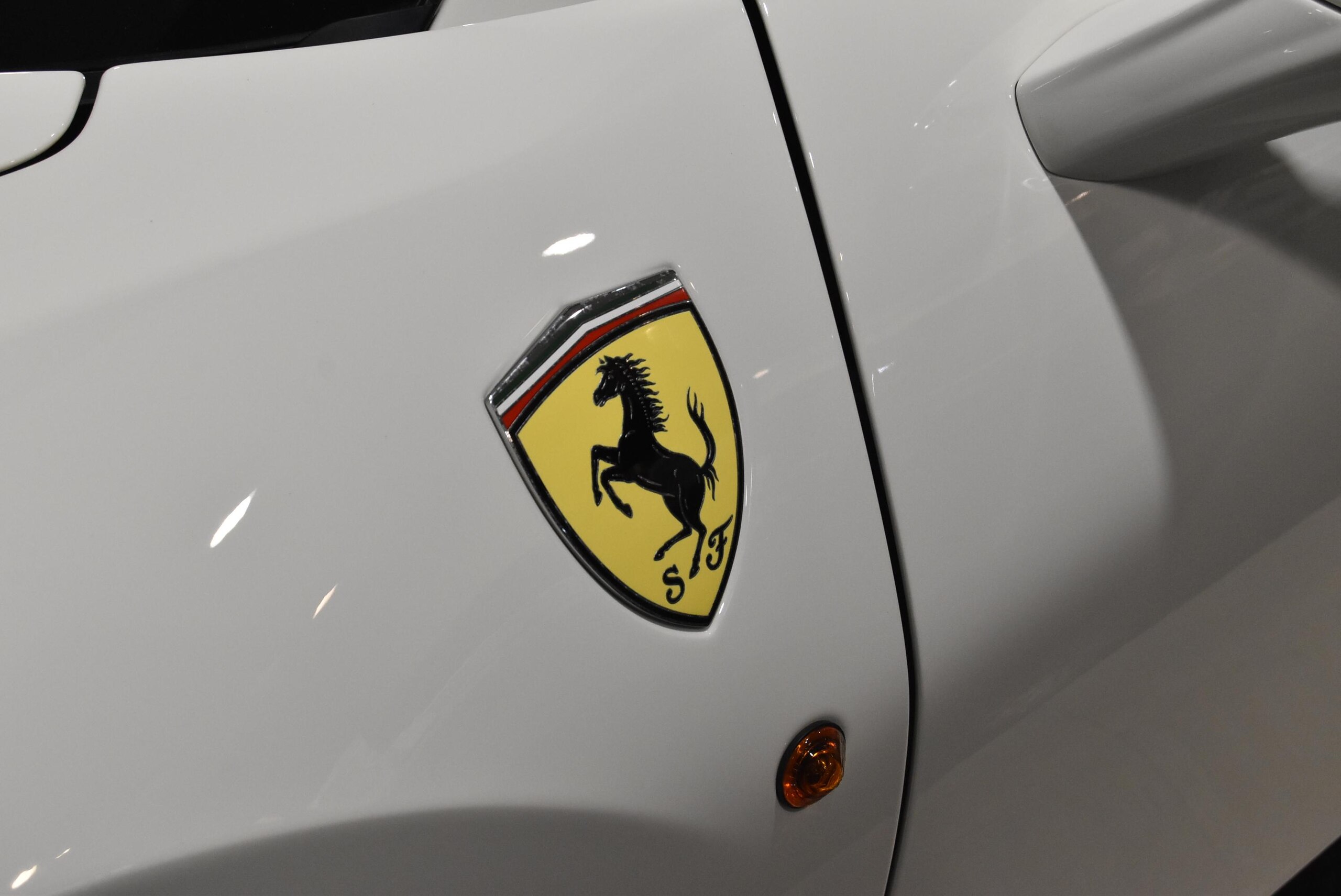 2017 Ferrari 488 Spider — Photo 15 / 30