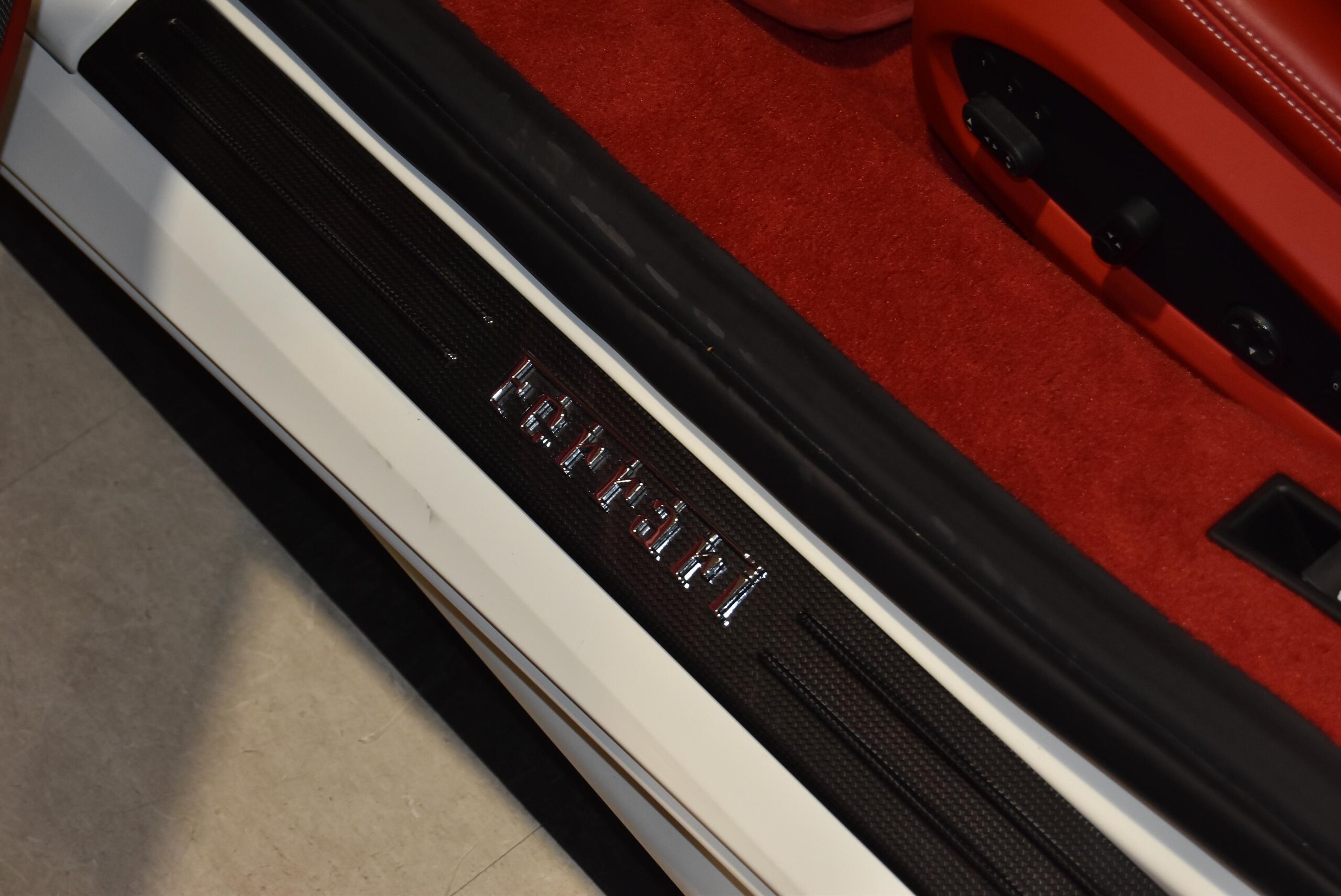 2017 Ferrari 488 Spider — Photo 22 / 30
