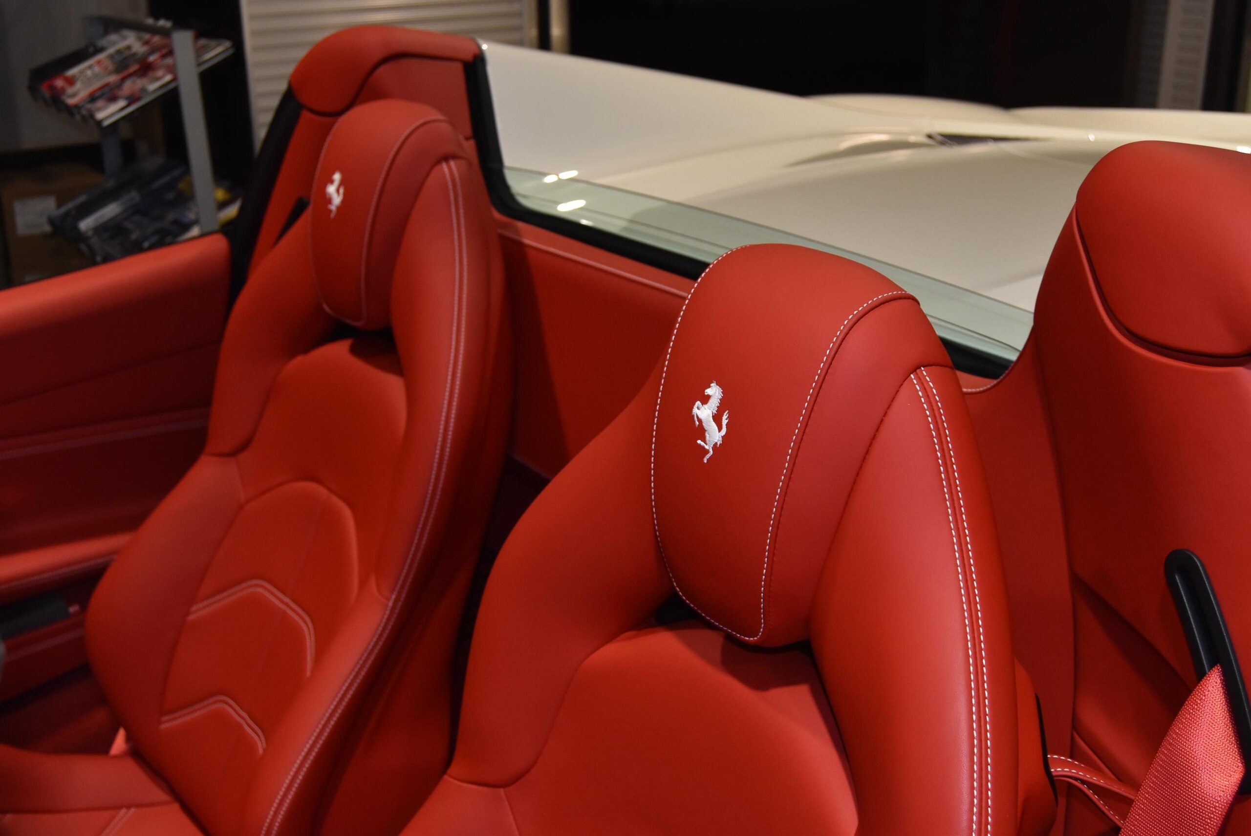 2017 Ferrari 488 Spider — Photo 24 / 30