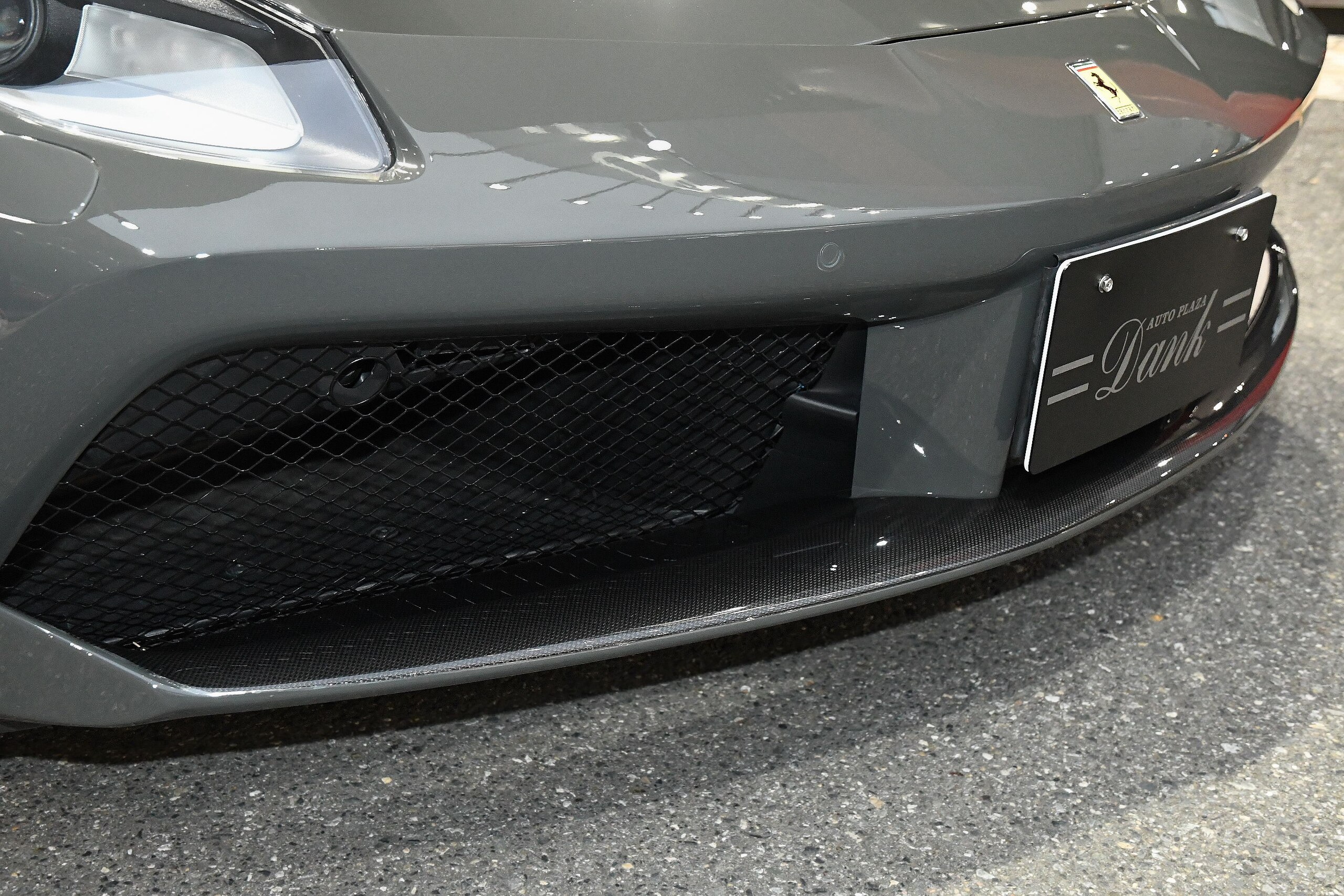 2017 Ferrari 488 Spider — Photo 16 / 51