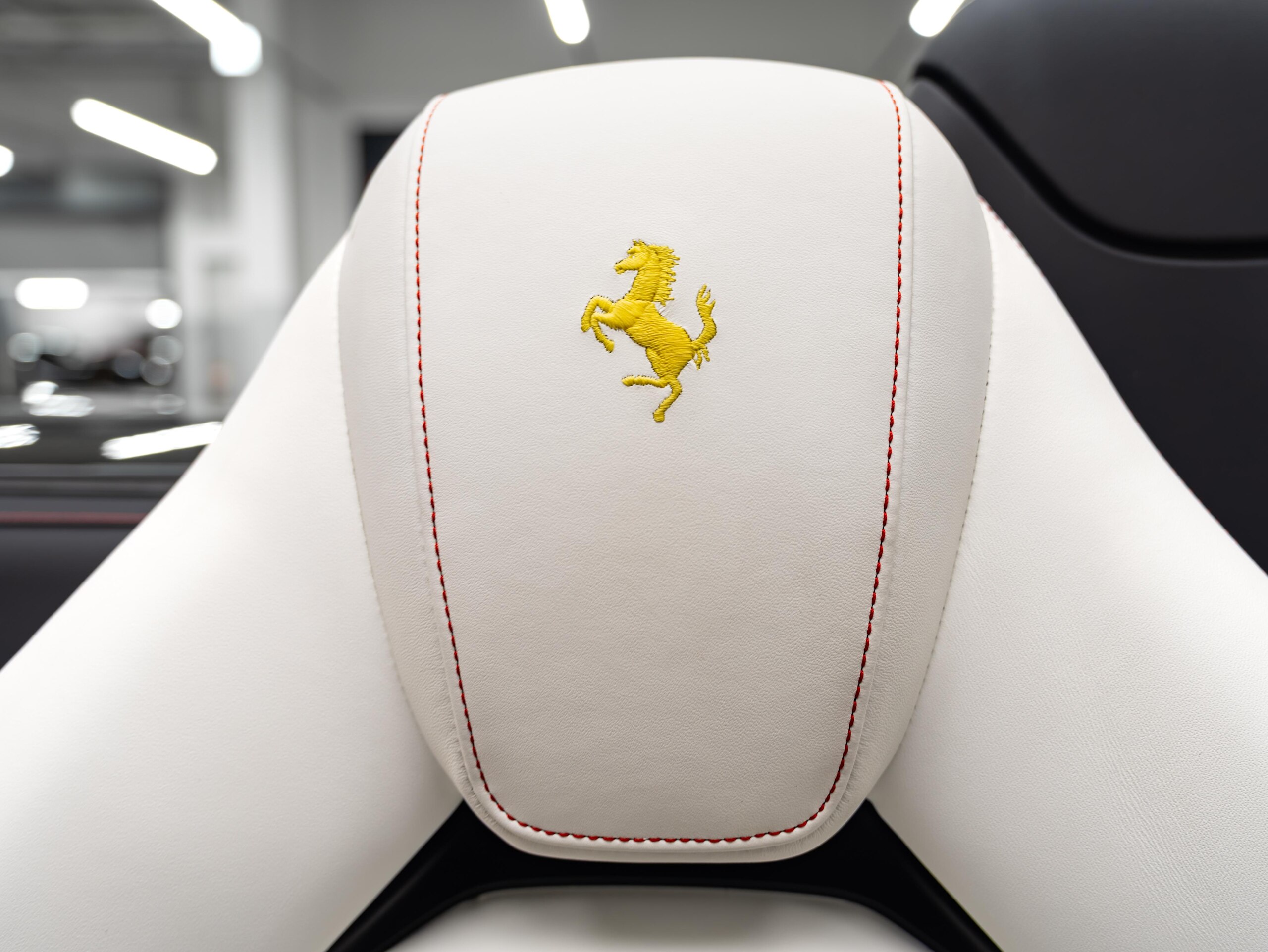 2017 Ferrari 488 Spider — Photo 17 / 29