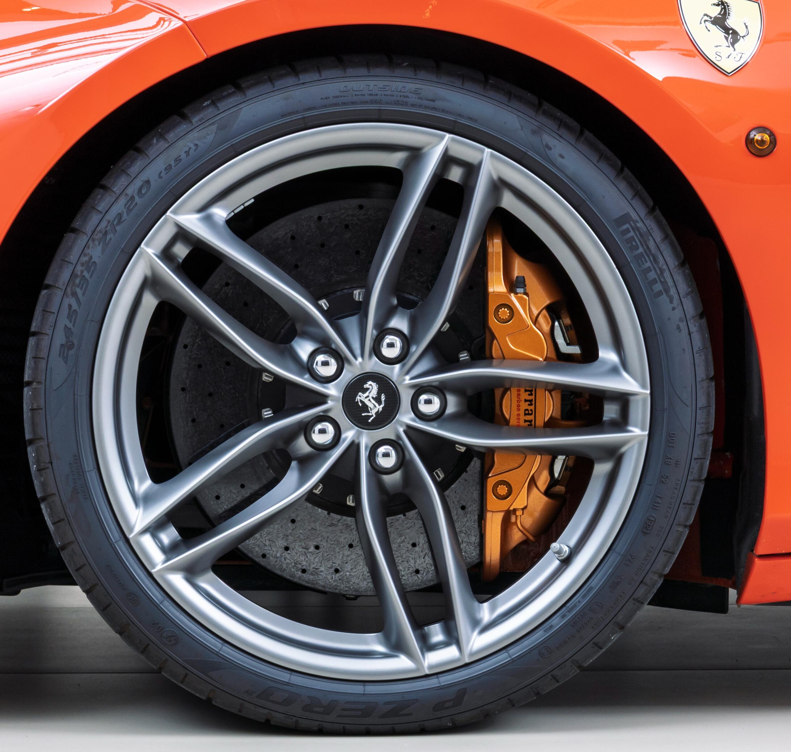 2017 Ferrari 488GTB — Photo 20 / 23
