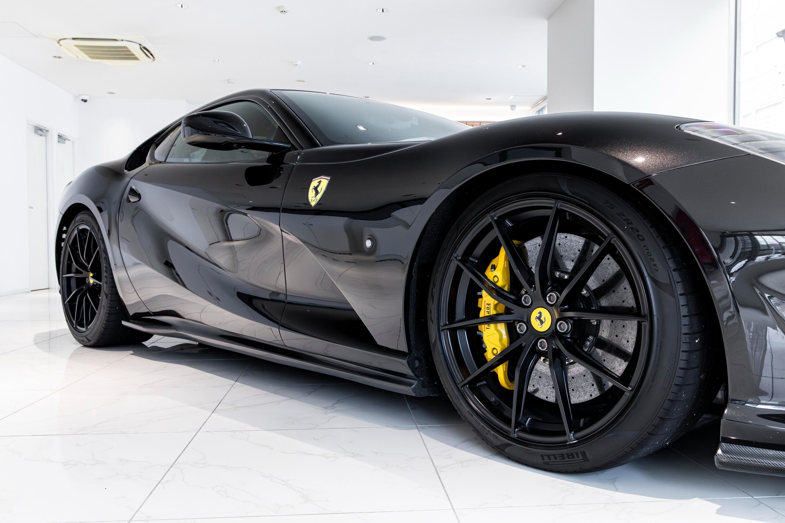 2017 Ferrari 812 Superfast — Photo 10 / 60