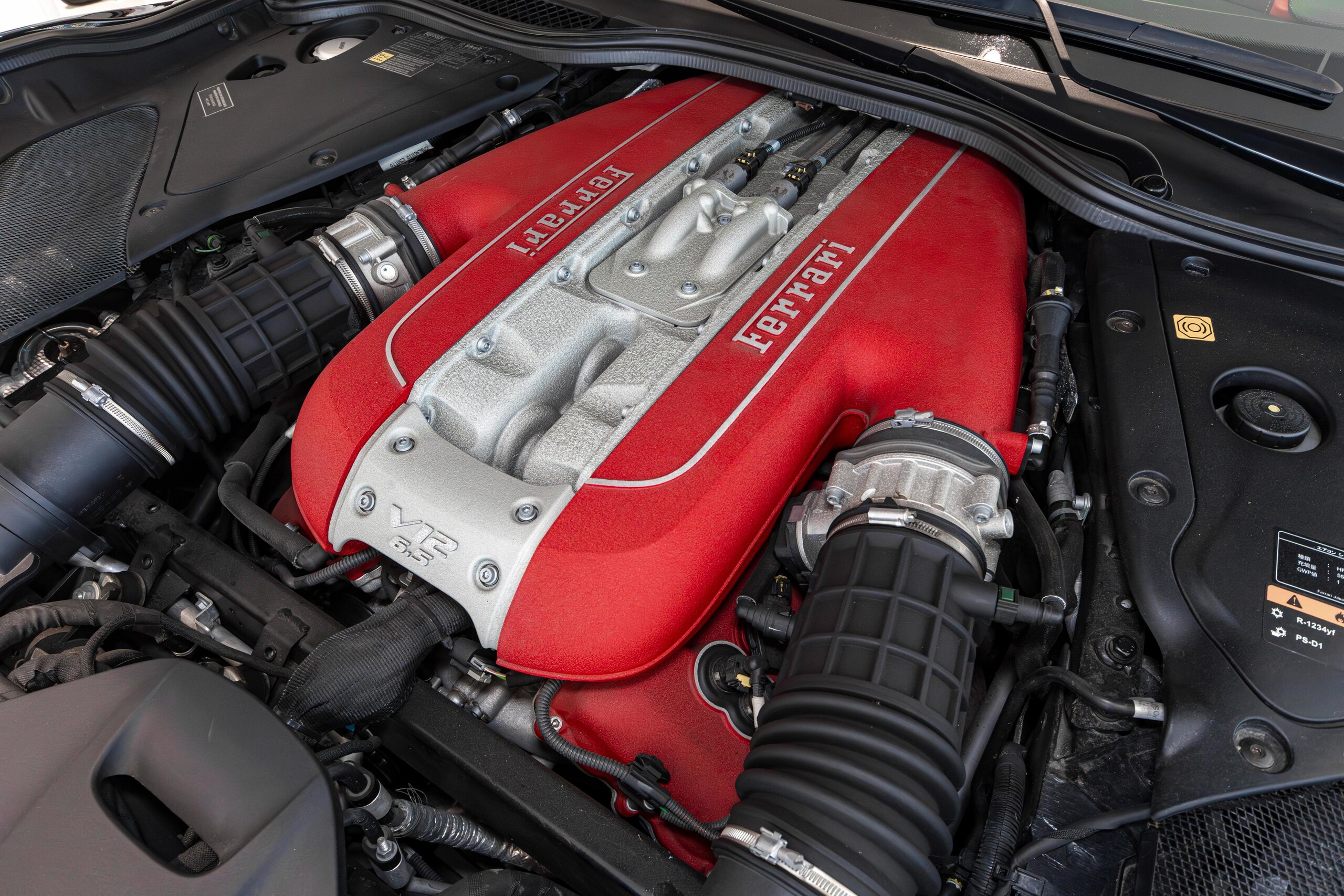 2017 Ferrari 812 Superfast — Photo 35 / 60