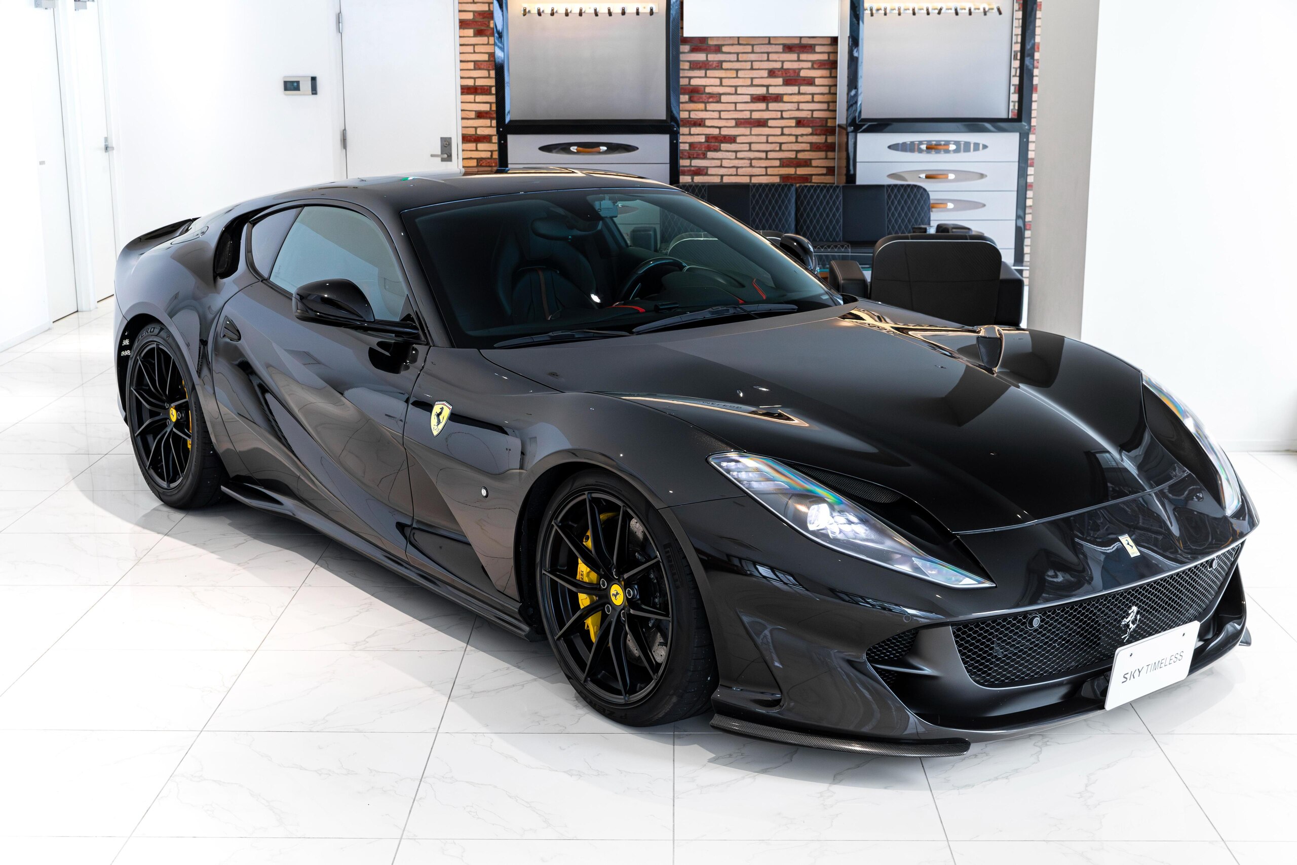2017 Ferrari 812 Superfast — Photo 43 / 60