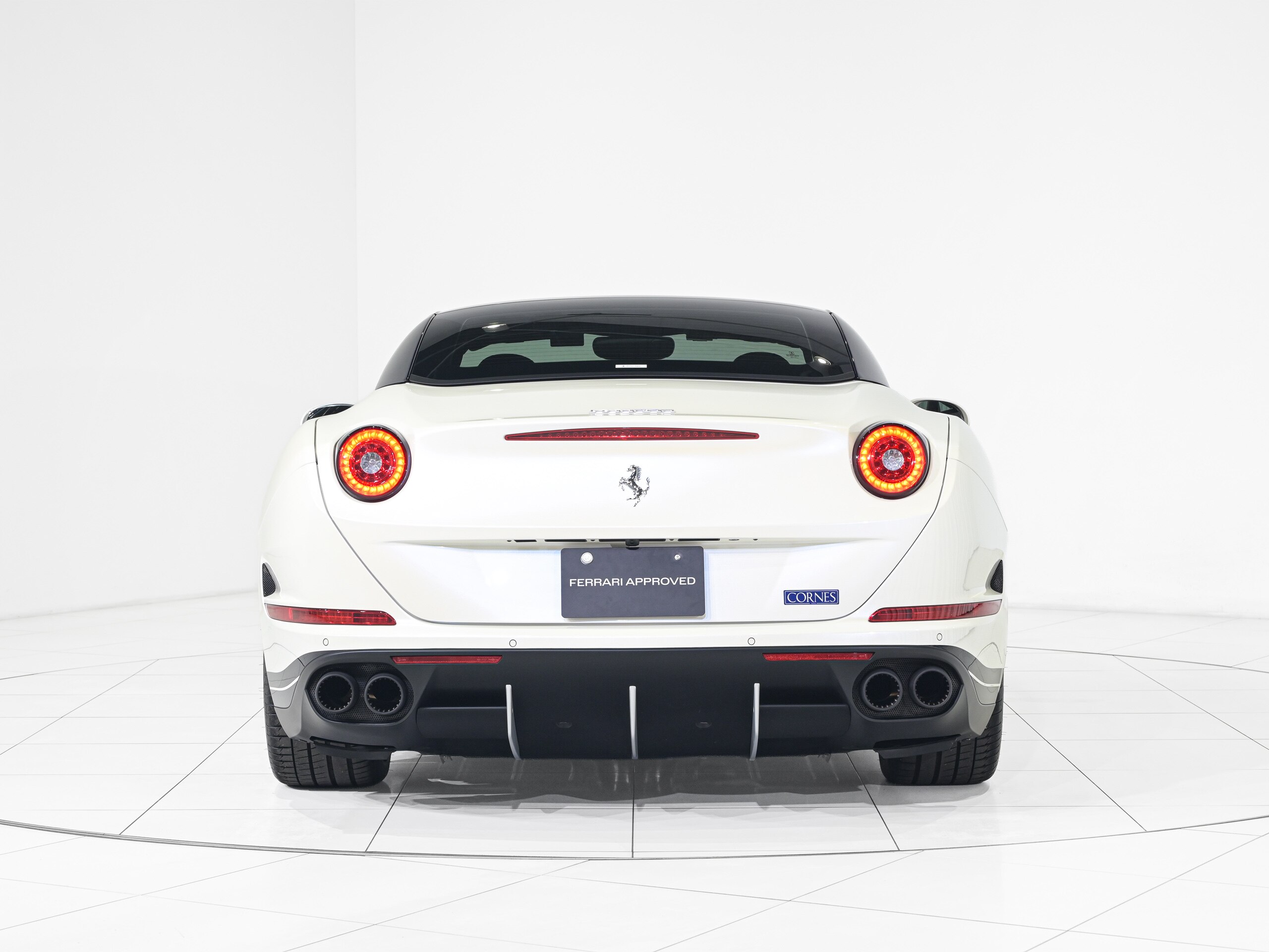 2017 Ferrari California T 40th Anniversary — Photo 6 / 57