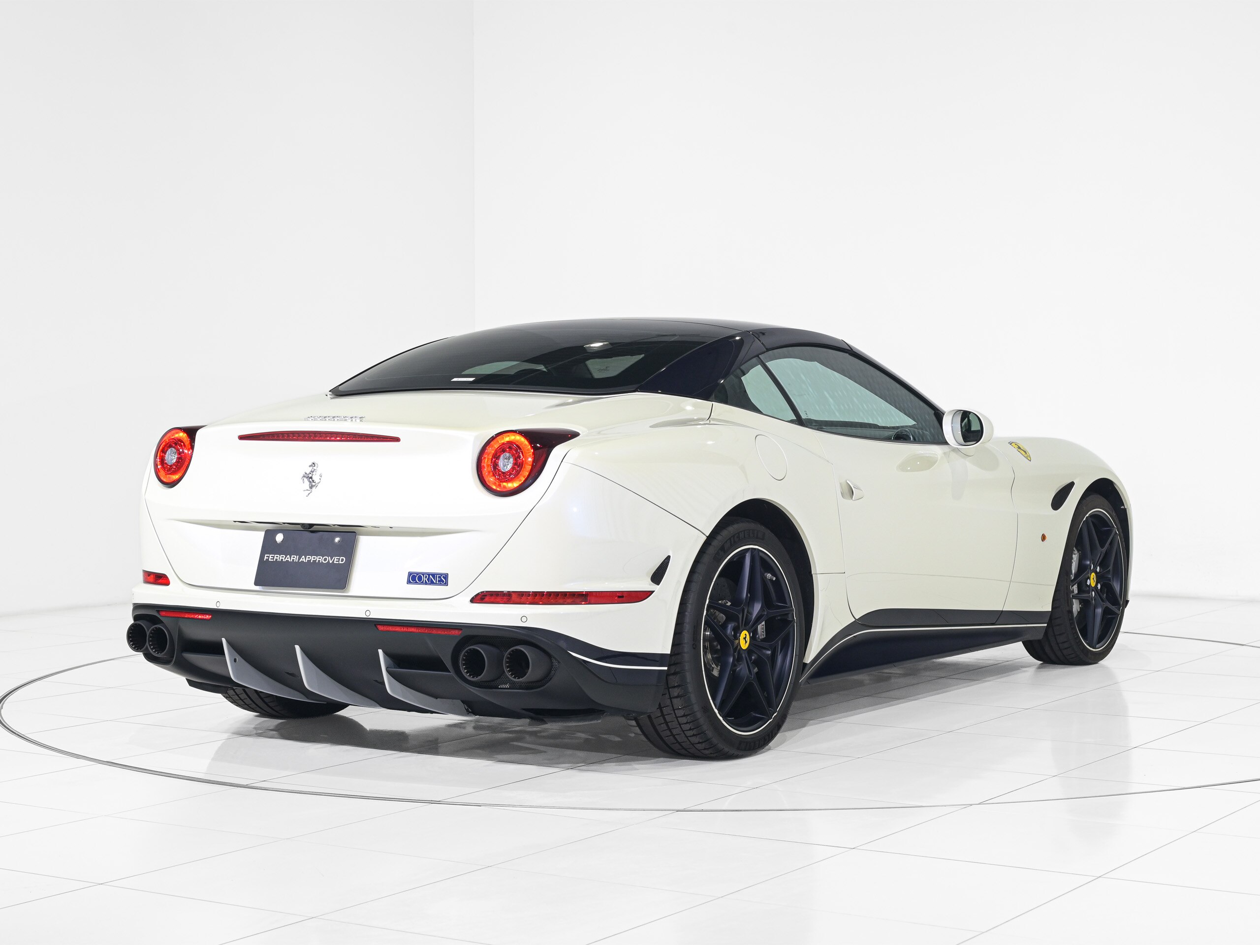 2017 Ferrari California T 40th Anniversary — Photo 11 / 57