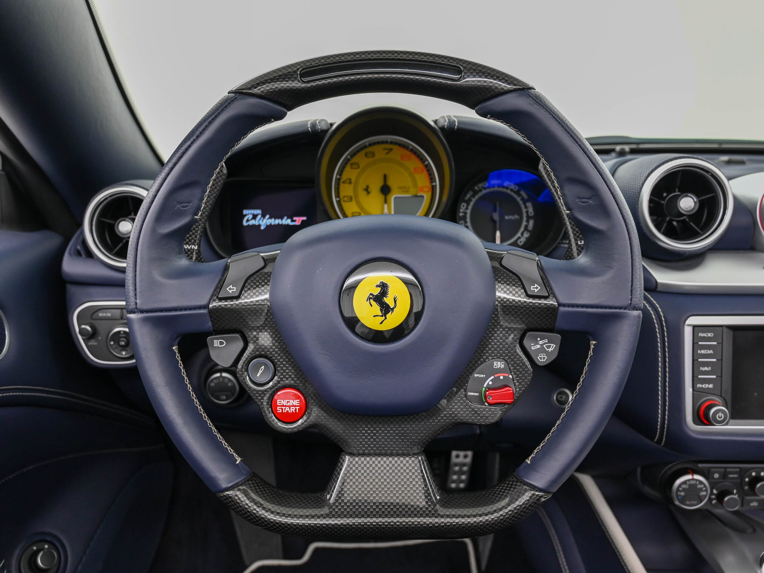 2017 Ferrari California T 40th Anniversary — Photo 12 / 57