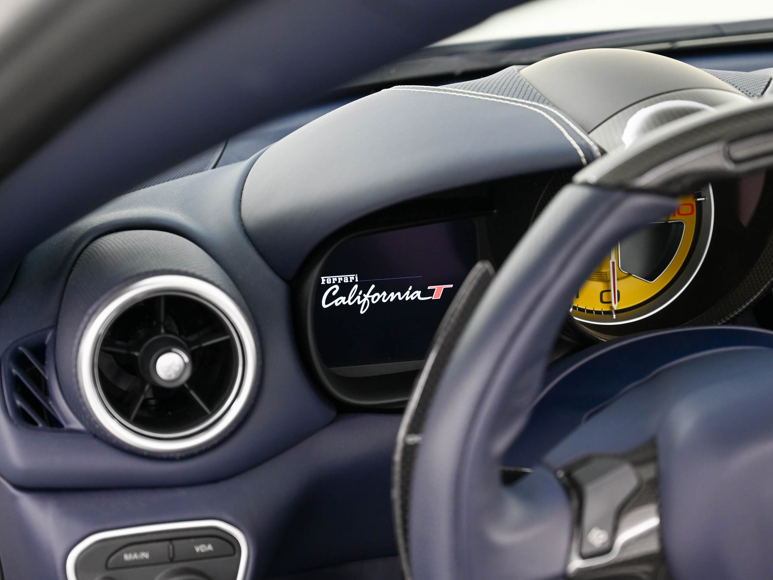 2017 Ferrari California T 40th Anniversary — Photo 39 / 57