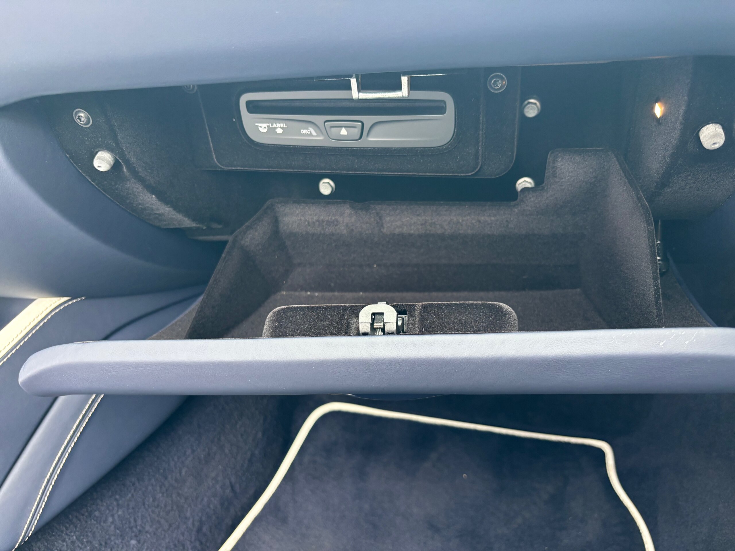 2017 Ferrari California T — Photo 42 / 51