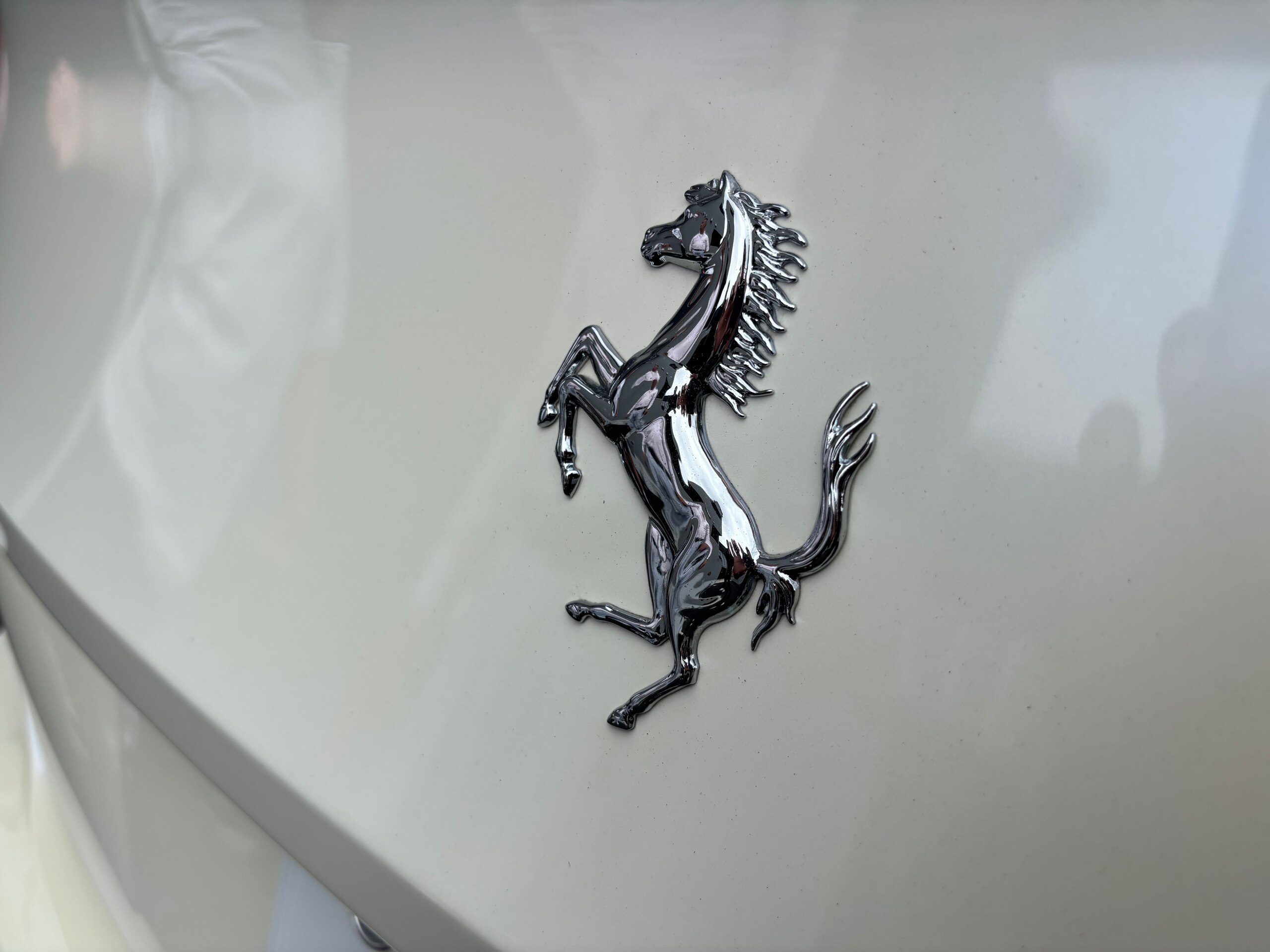 2017 Ferrari California T — Photo 50 / 51