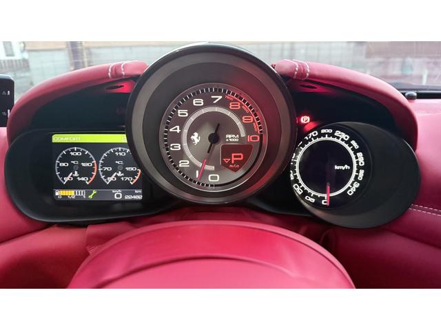 2017 Ferrari California T — Photo 16 / 36