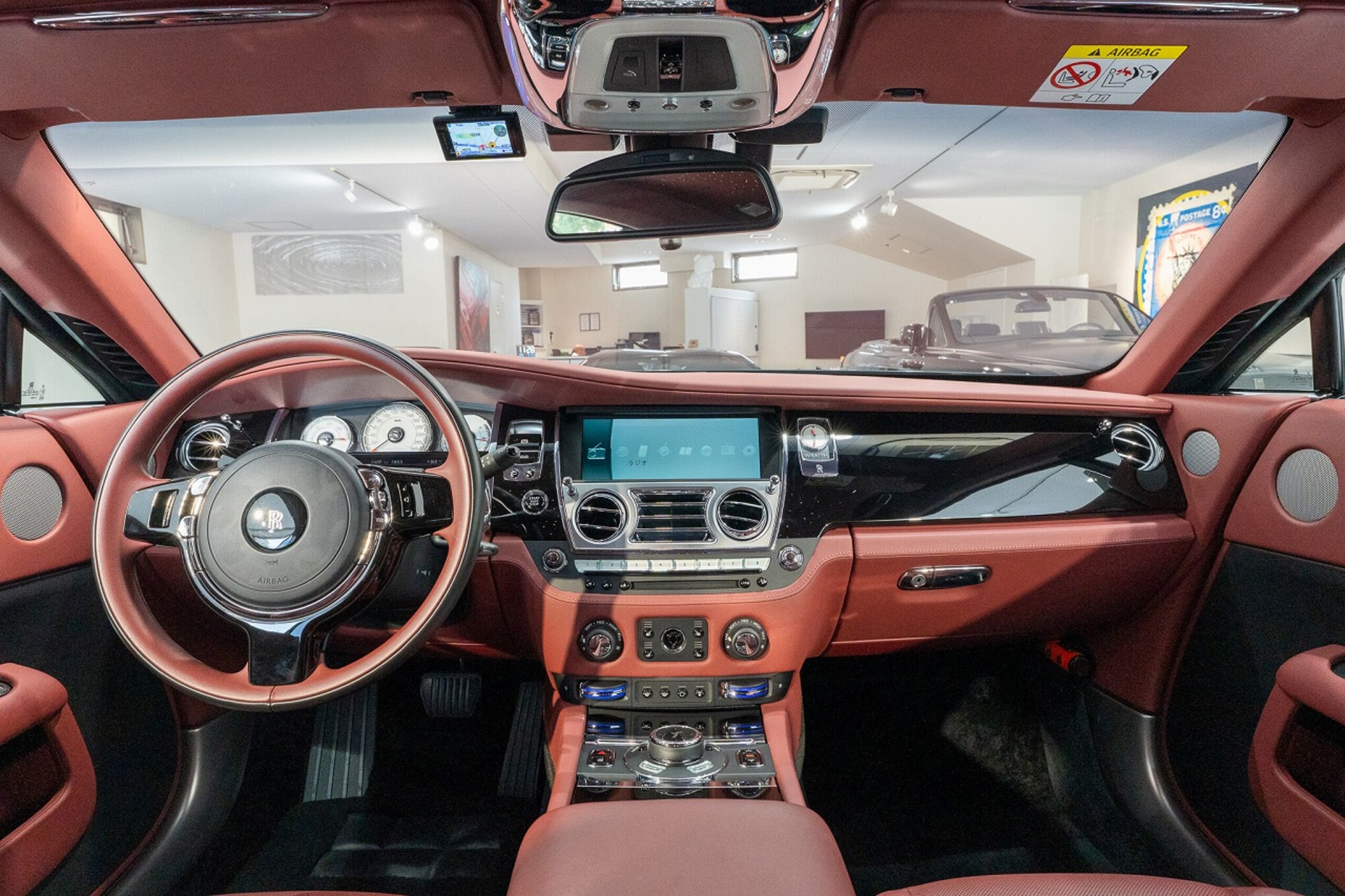 2017 Rolls-Royce Wraith — Photo 8 / 19