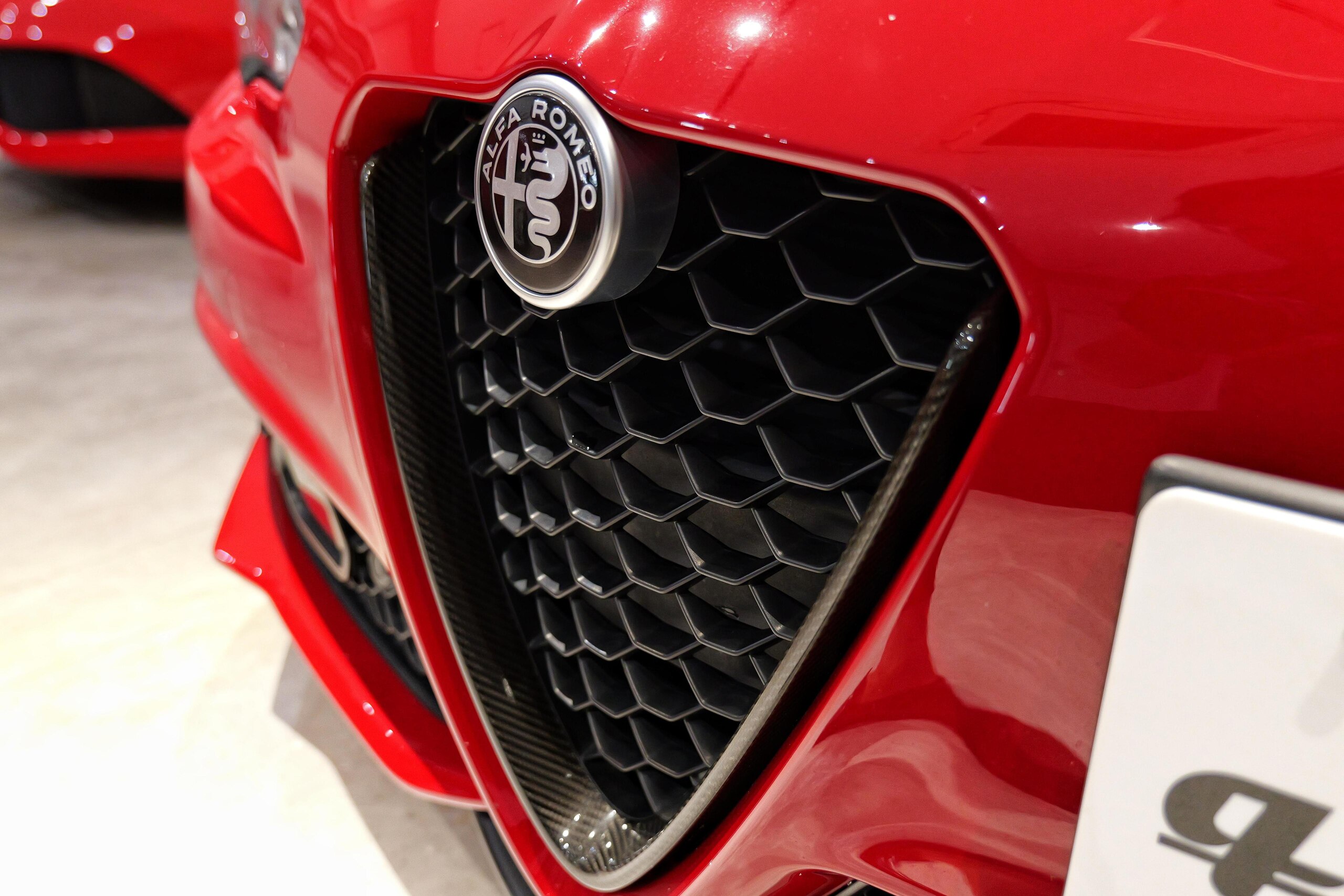 2018 Alfa Romeo Giulia Veloce — Photo 39 / 39