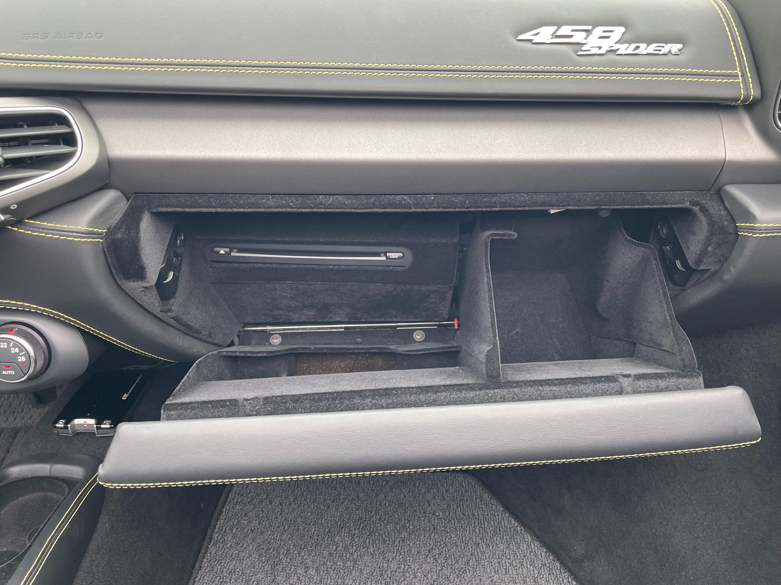 2018 Ferrari 458 Spider — Photo 19 / 25
