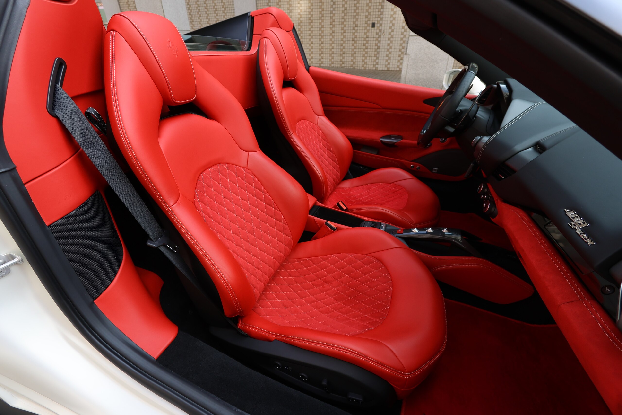 2018 Ferrari 488 Spider — Photo 15 / 67
