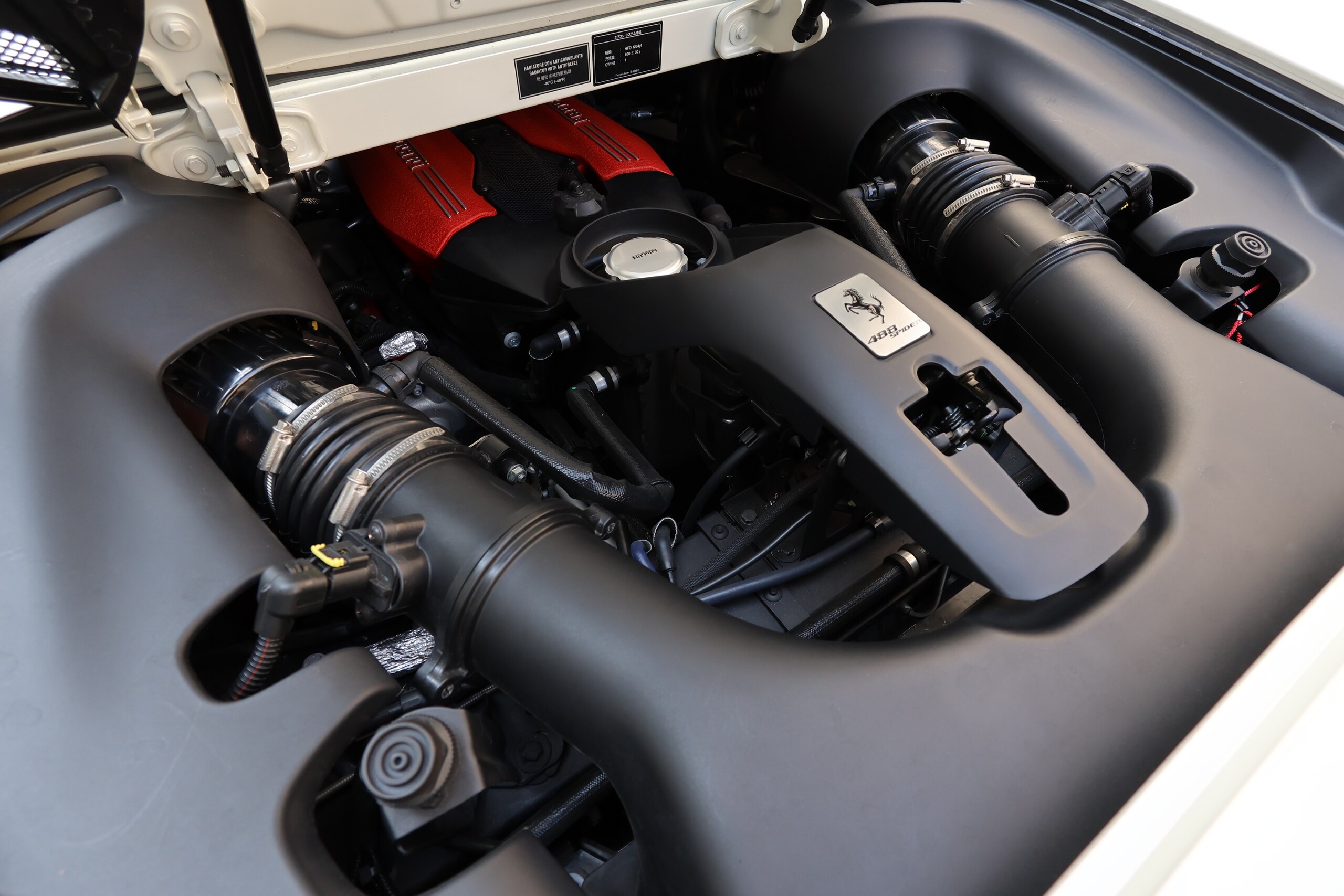 2018 Ferrari 488 Spider — Photo 56 / 67