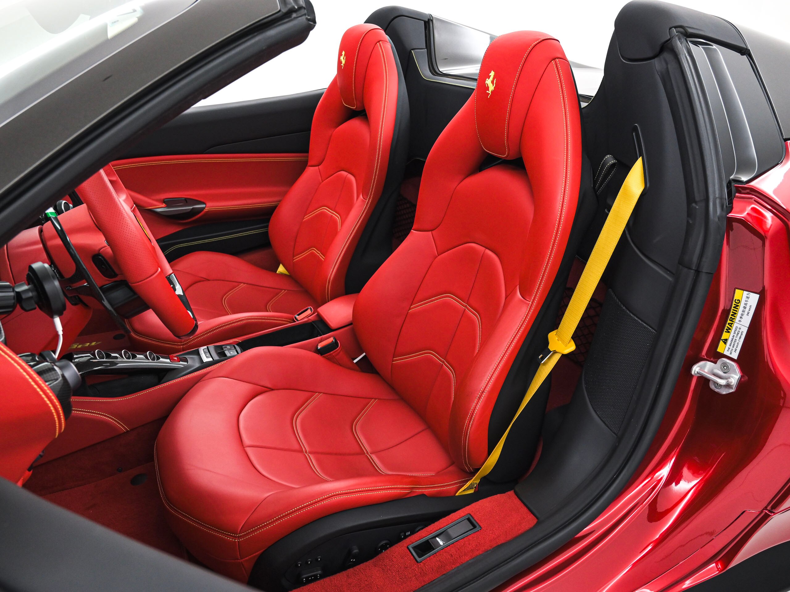 2018 Ferrari 488 Spider — Photo 14 / 29
