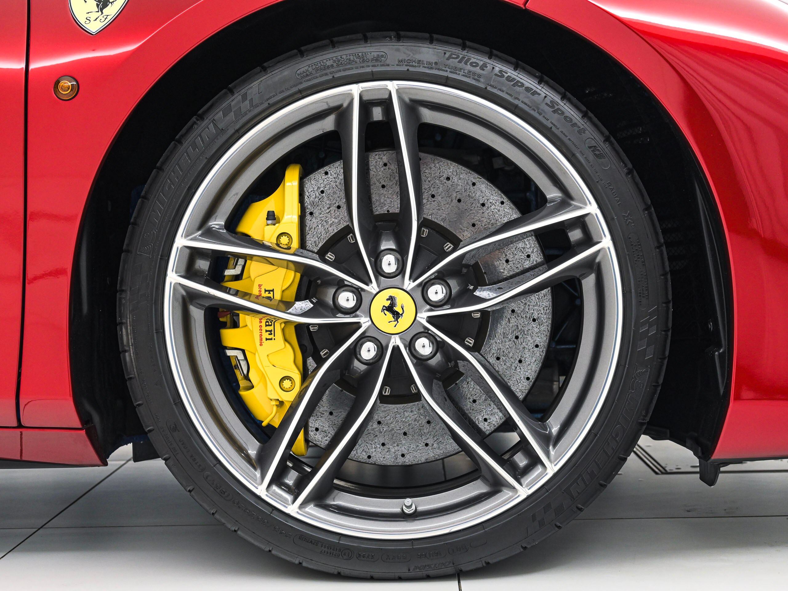 2018 Ferrari 488 Spider — Photo 24 / 29