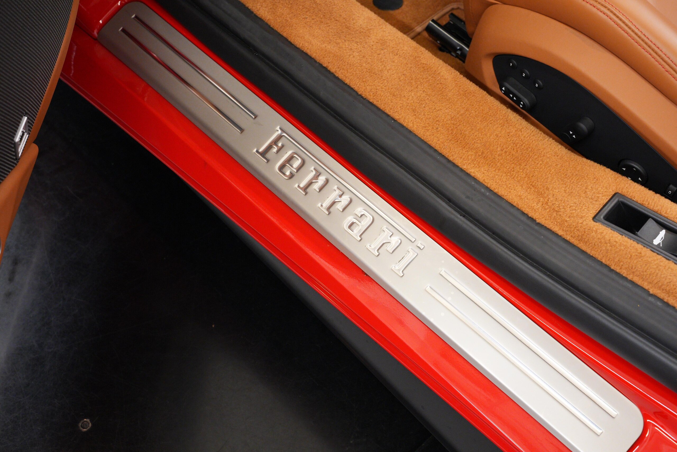 2018 Ferrari 488 Spider — Photo 18 / 52