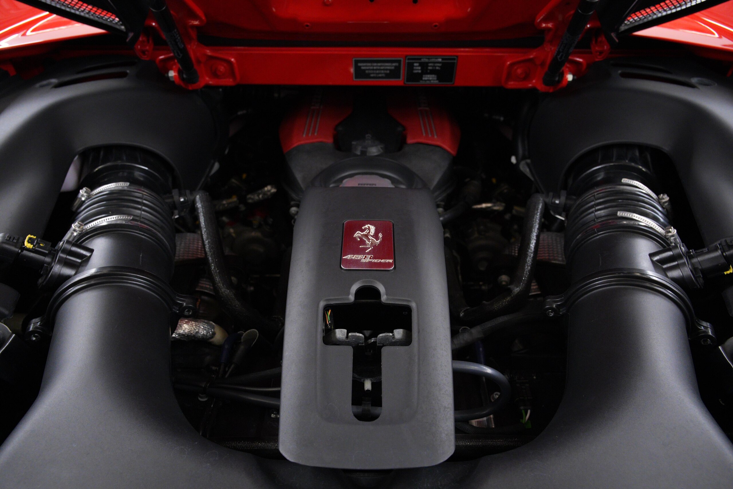 2018 Ferrari 488 Spider — Photo 20 / 52