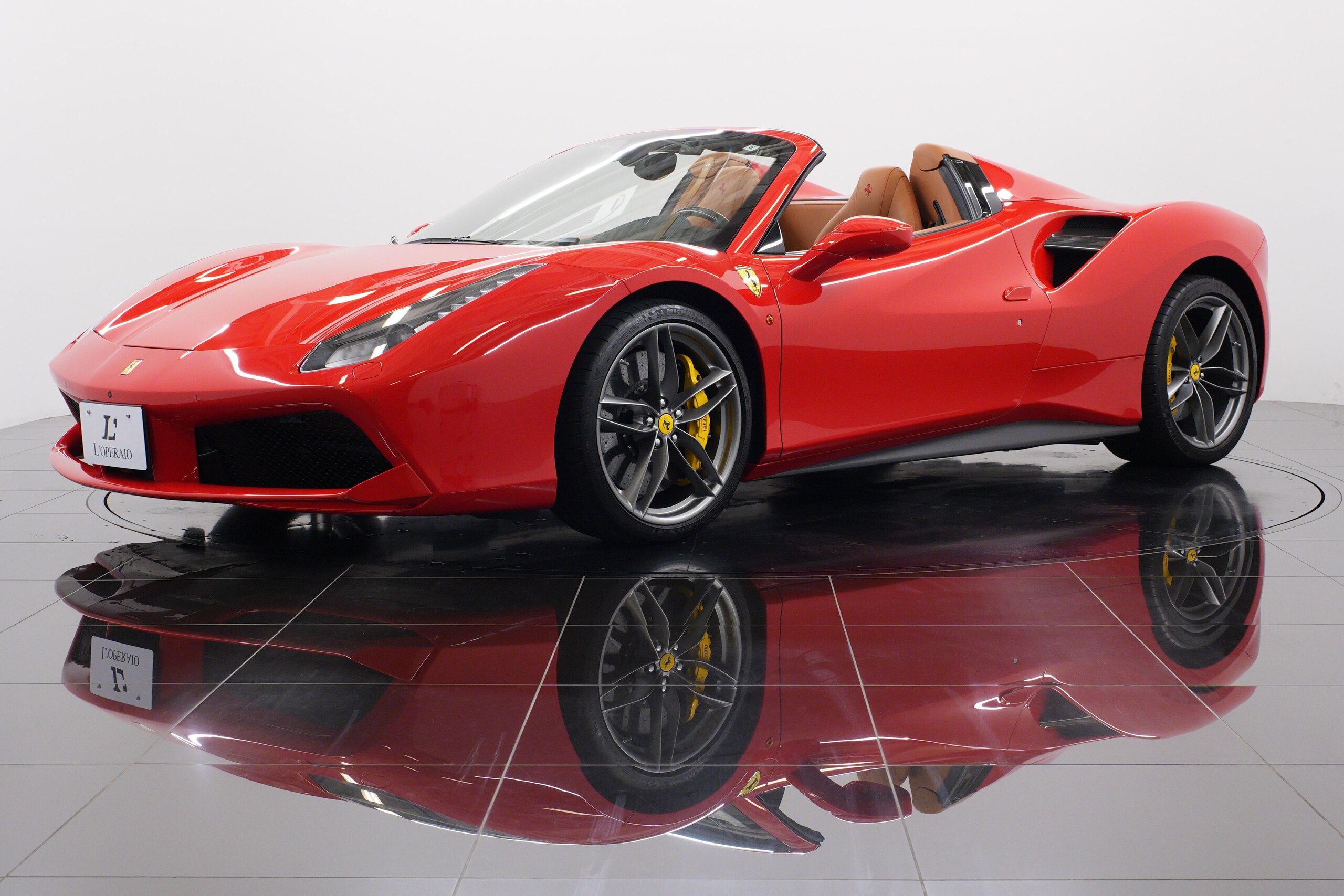 2018 Ferrari 488 Spider — Photo 22 / 52