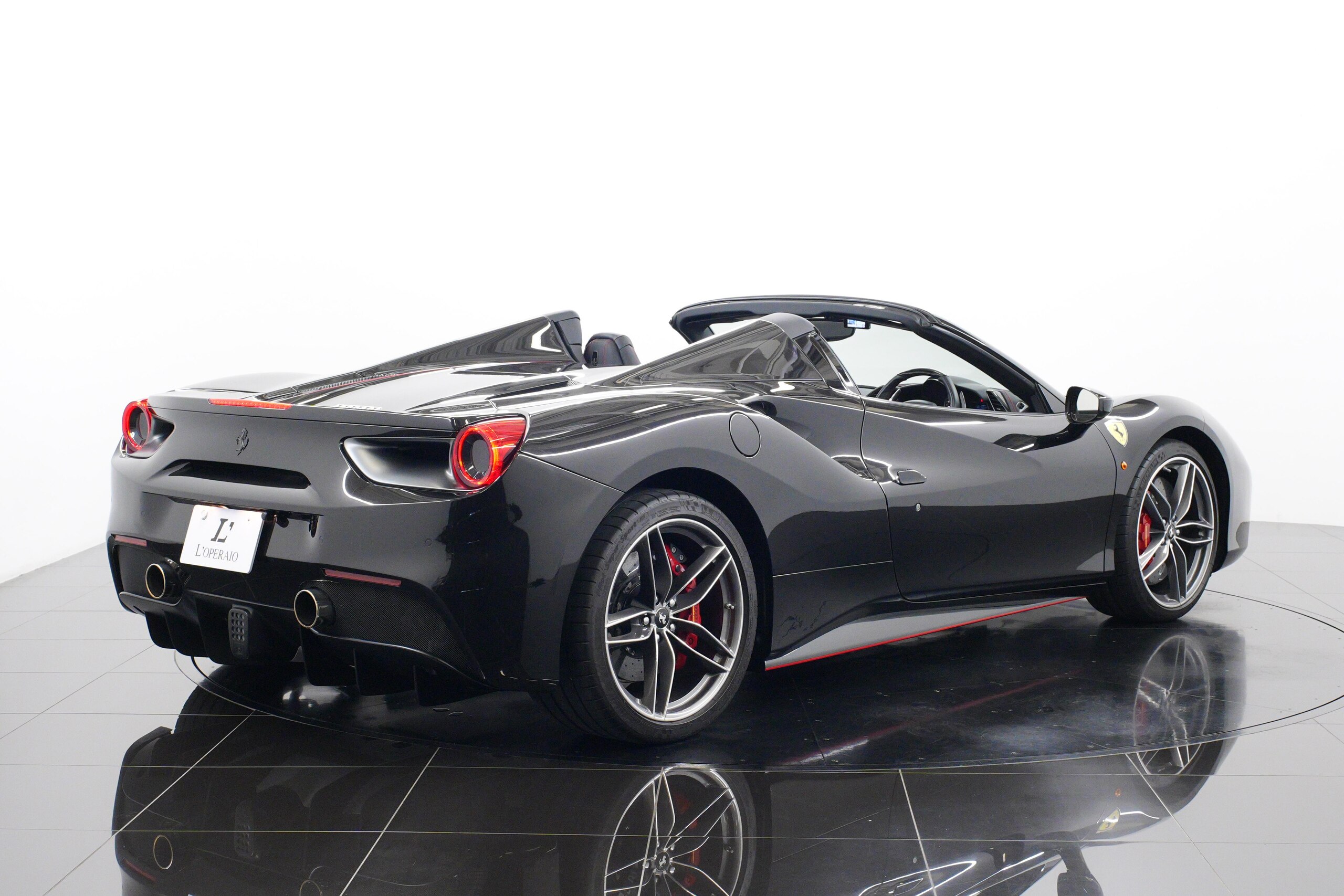 2018 Ferrari 488 Spider — Photo 23 / 52